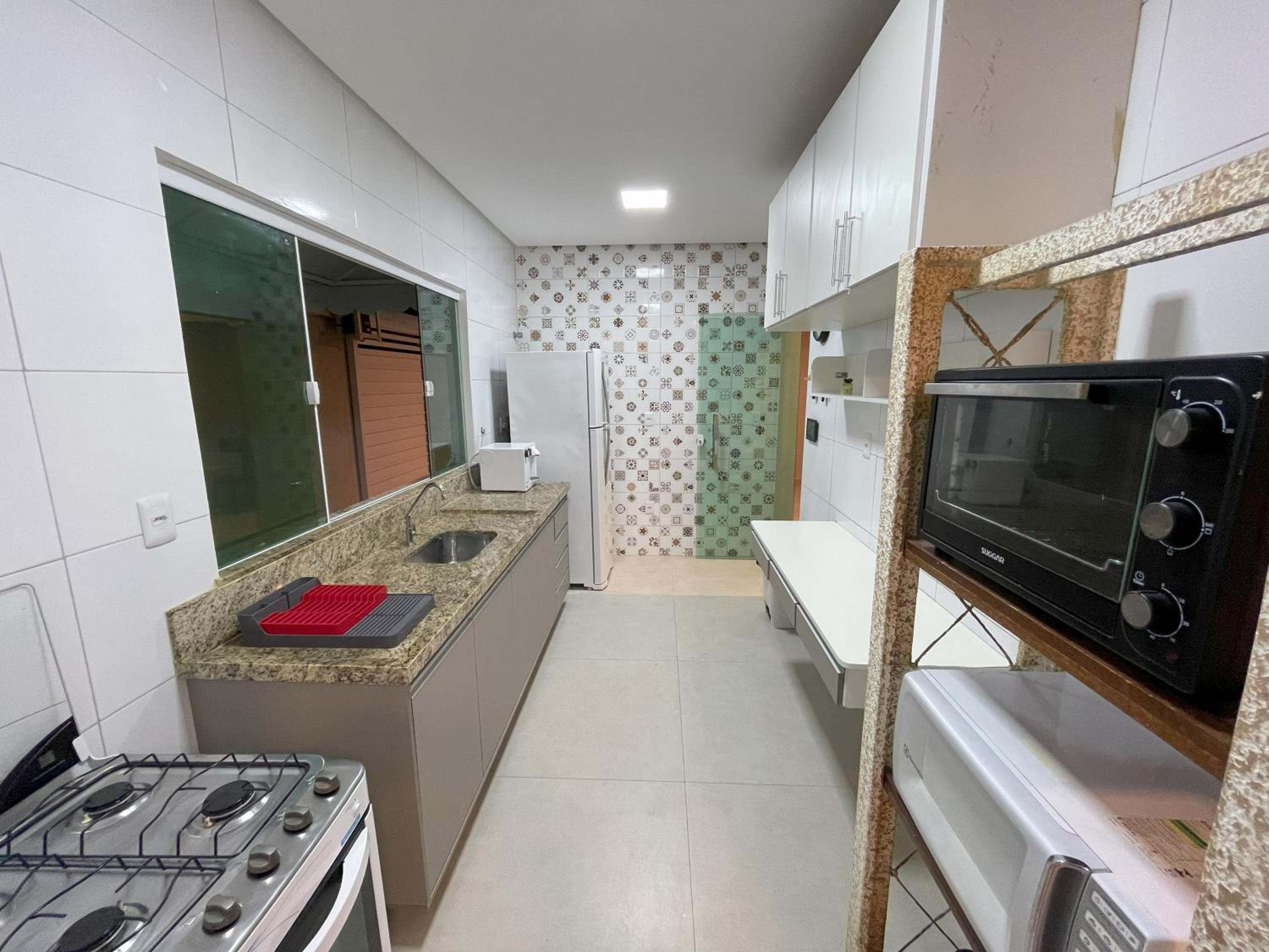 Casa Moderna com 2 Suites e Home Office na Praia