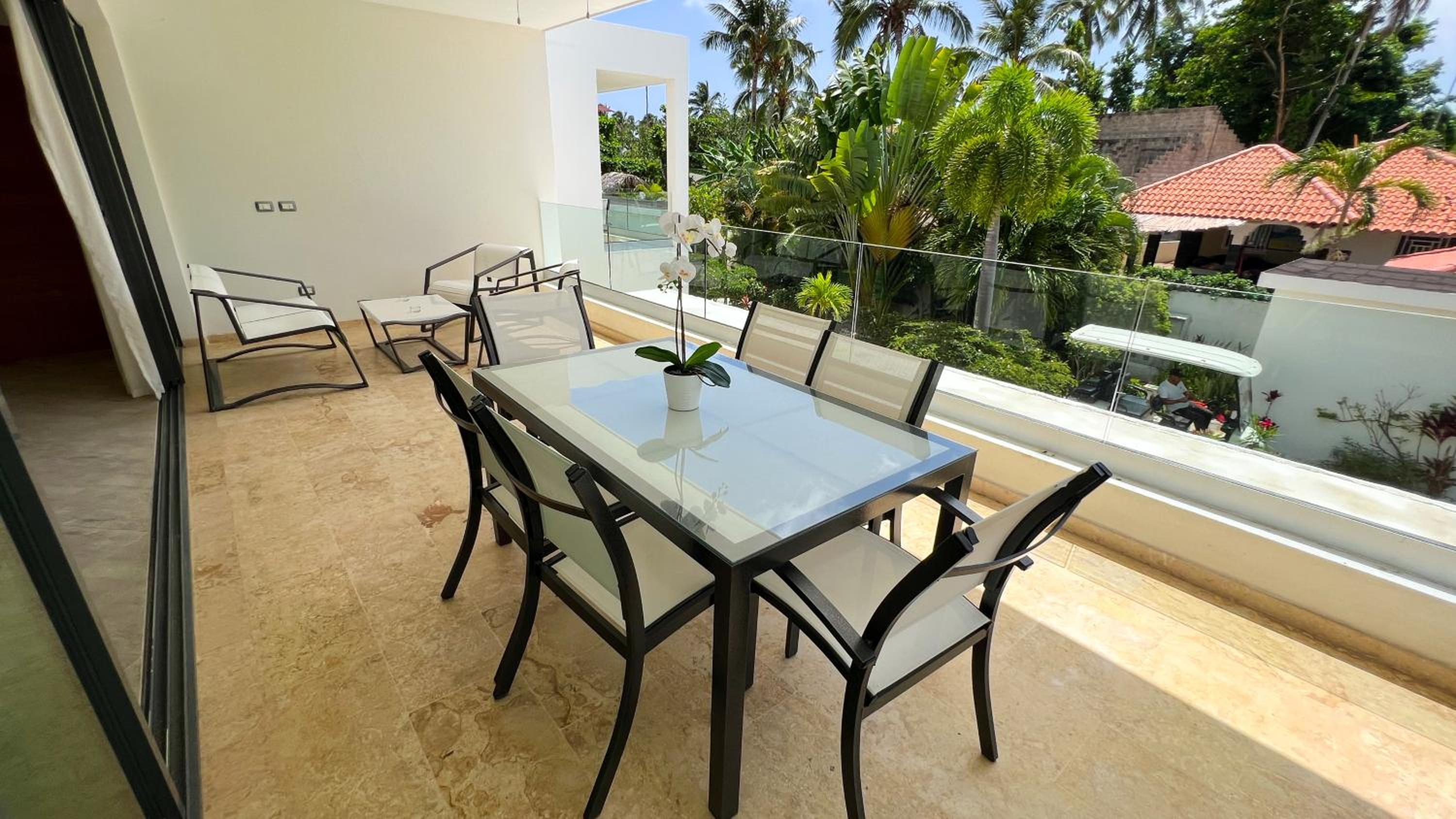 Las Ballenas Beach Apartment