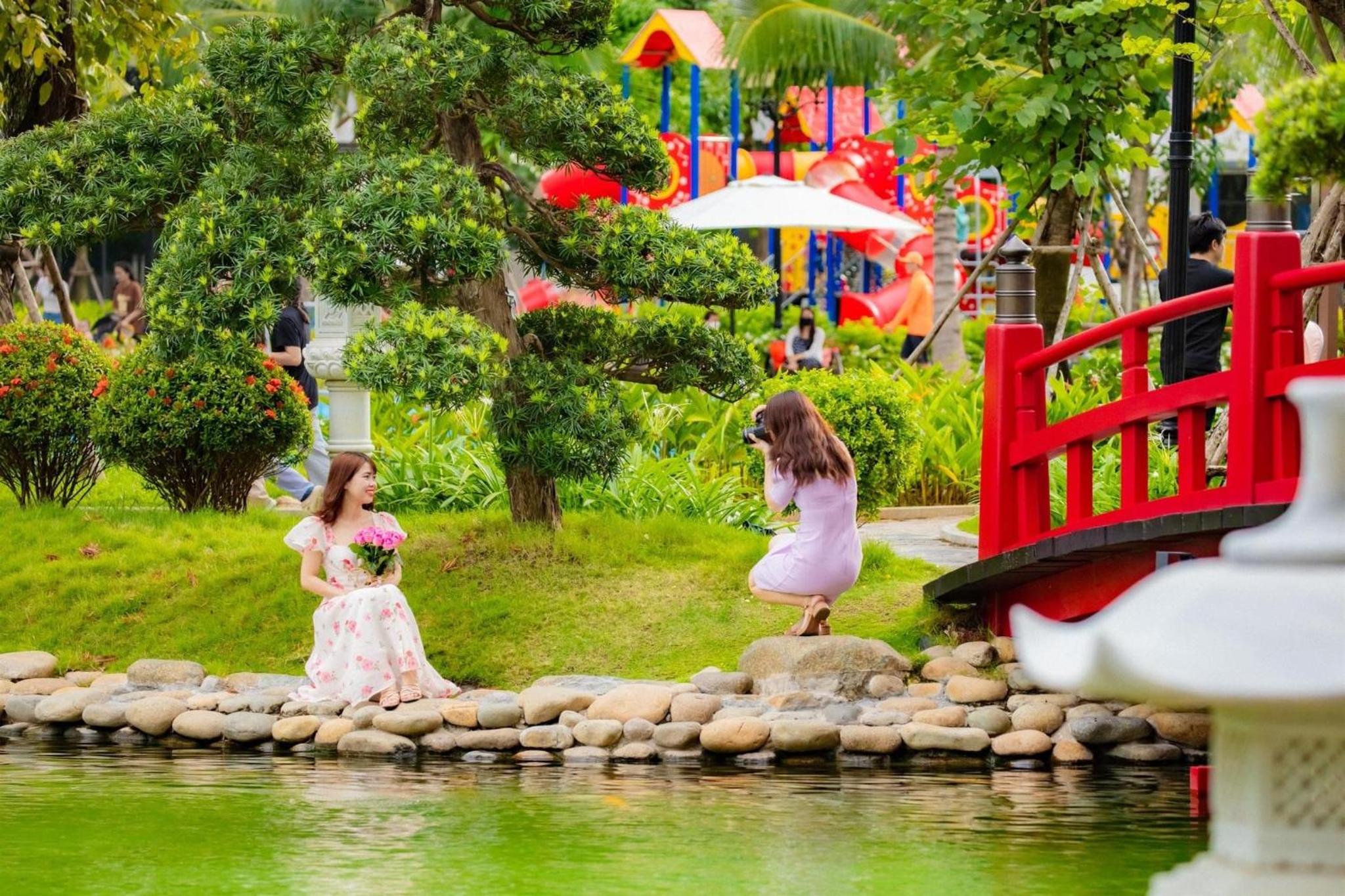 Căn hộ 2pn Vinhomes Grand Park Quận 9 view 3