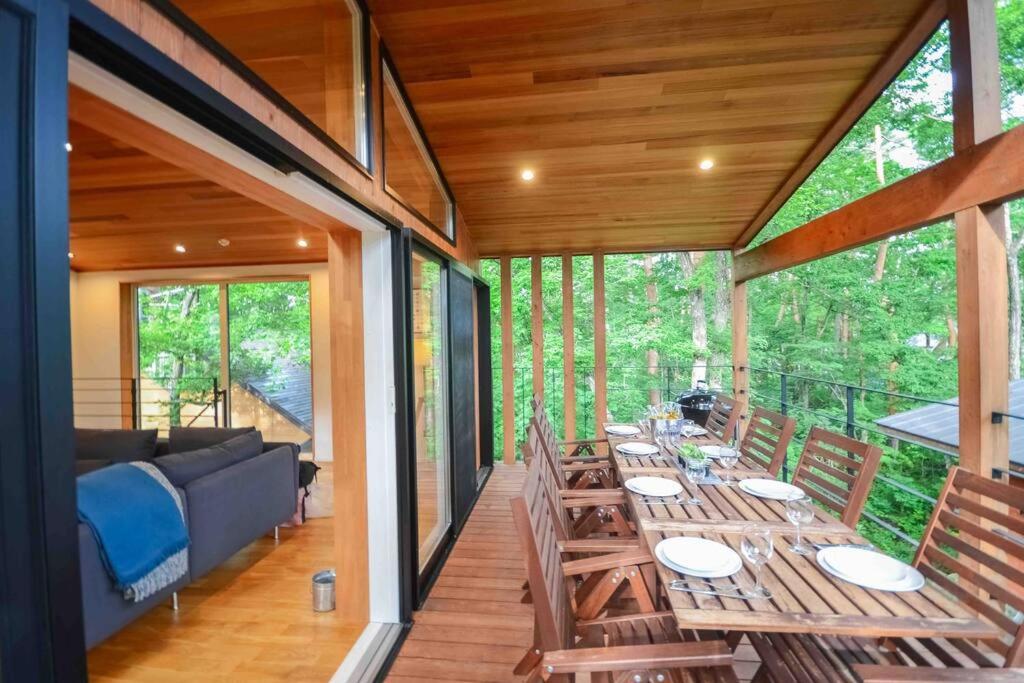 Hakuba Staunton- brand new exquisite luxury villa view 3