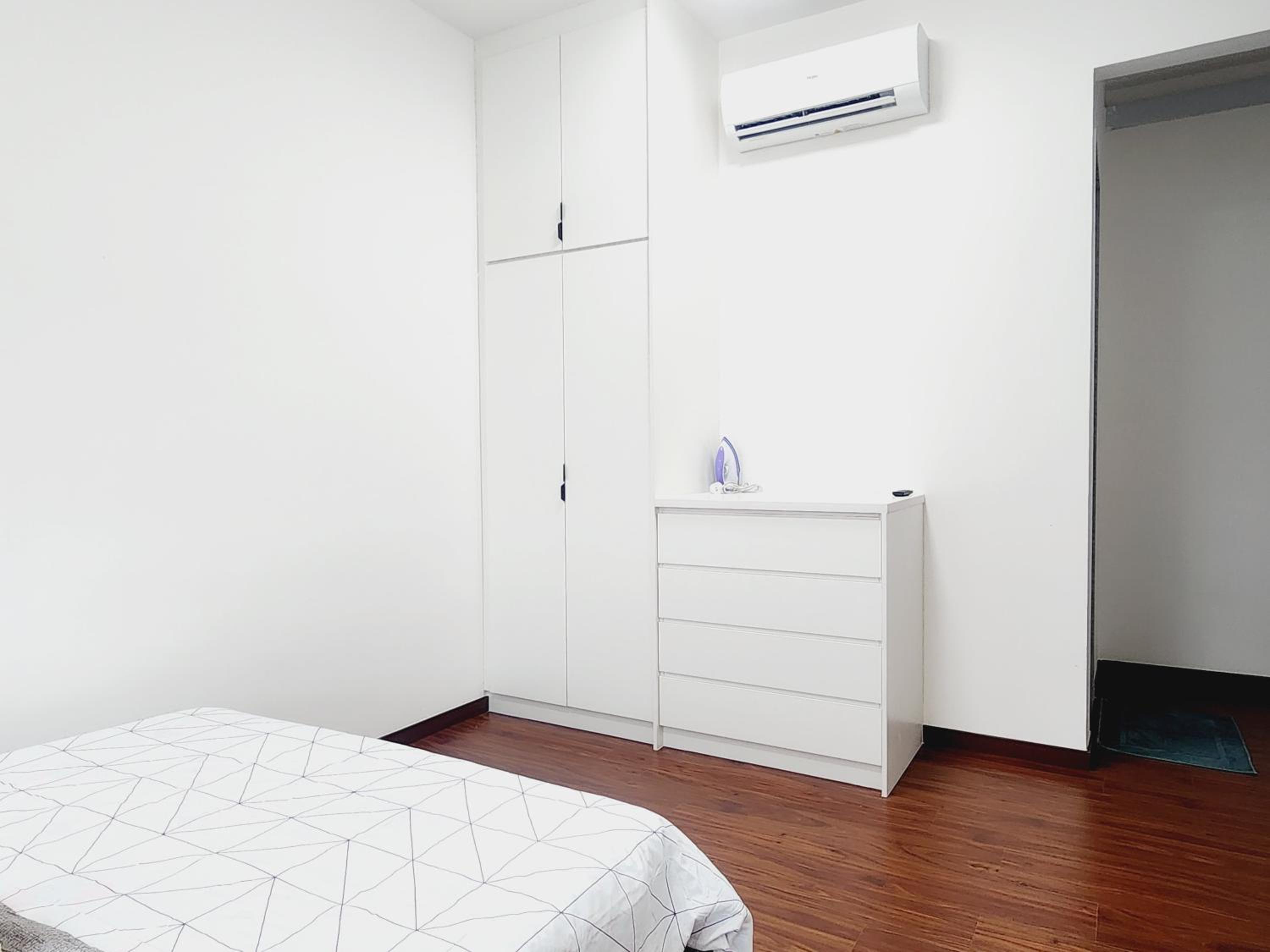 2rooms Cozy Minimalist 1-6pax Columbia UiTM Netflix photo 1