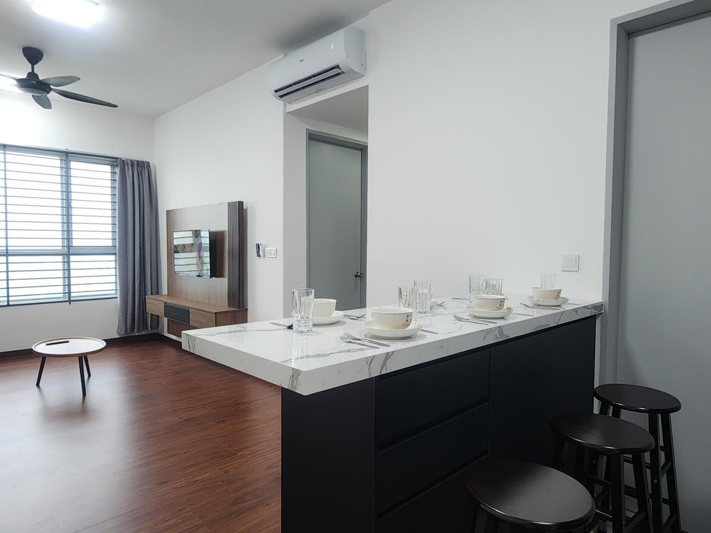 2rooms Cozy Minimalist 1-6pax Columbia UiTM Netflix photo 4