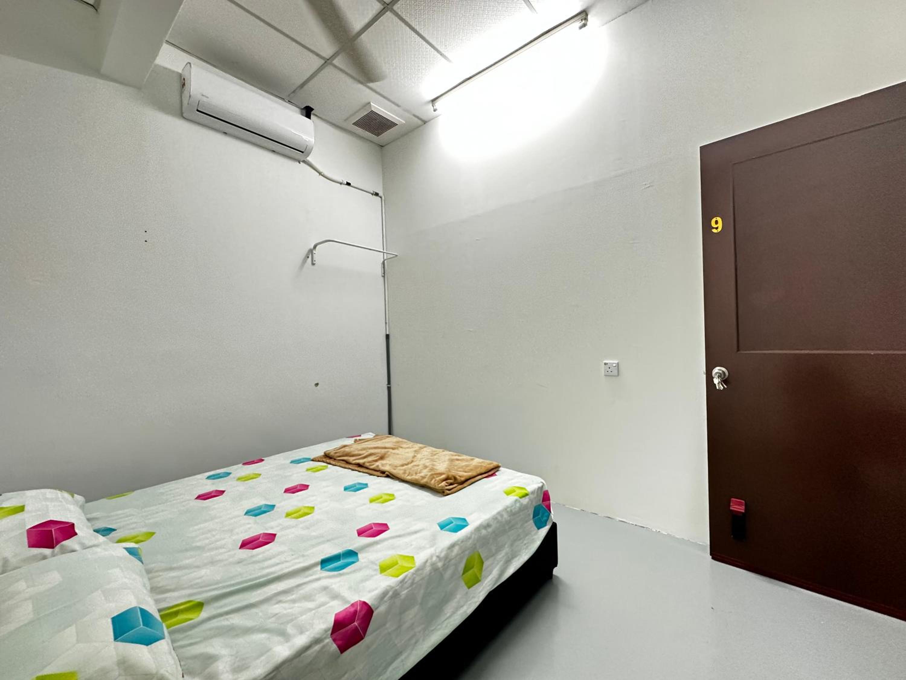 Jiaxin Dormitory-Setia Indah 家馨青年旅宿