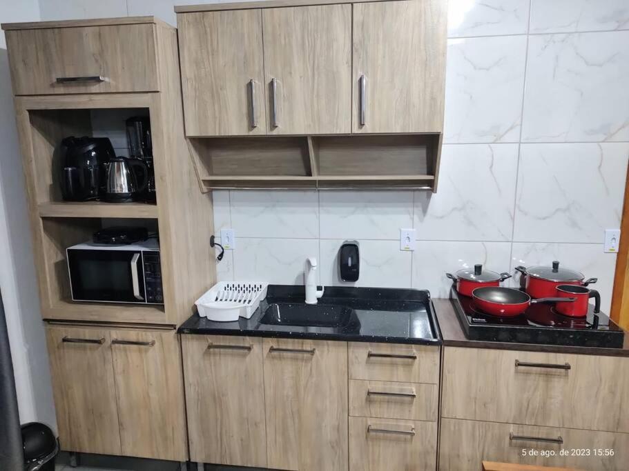 CASA CLIMATIZADA COM HIDROMASSAGEM PRÓXIMO BETO CARRERO E PRAIAS - Casa 2 DuMar Hospedagem