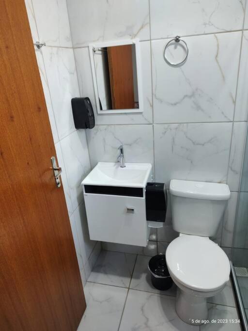 CASA CLIMATIZADA COM HIDROMASSAGEM PRÓXIMO BETO CARRERO E PRAIAS - Casa 2 DuMar Hospedagem