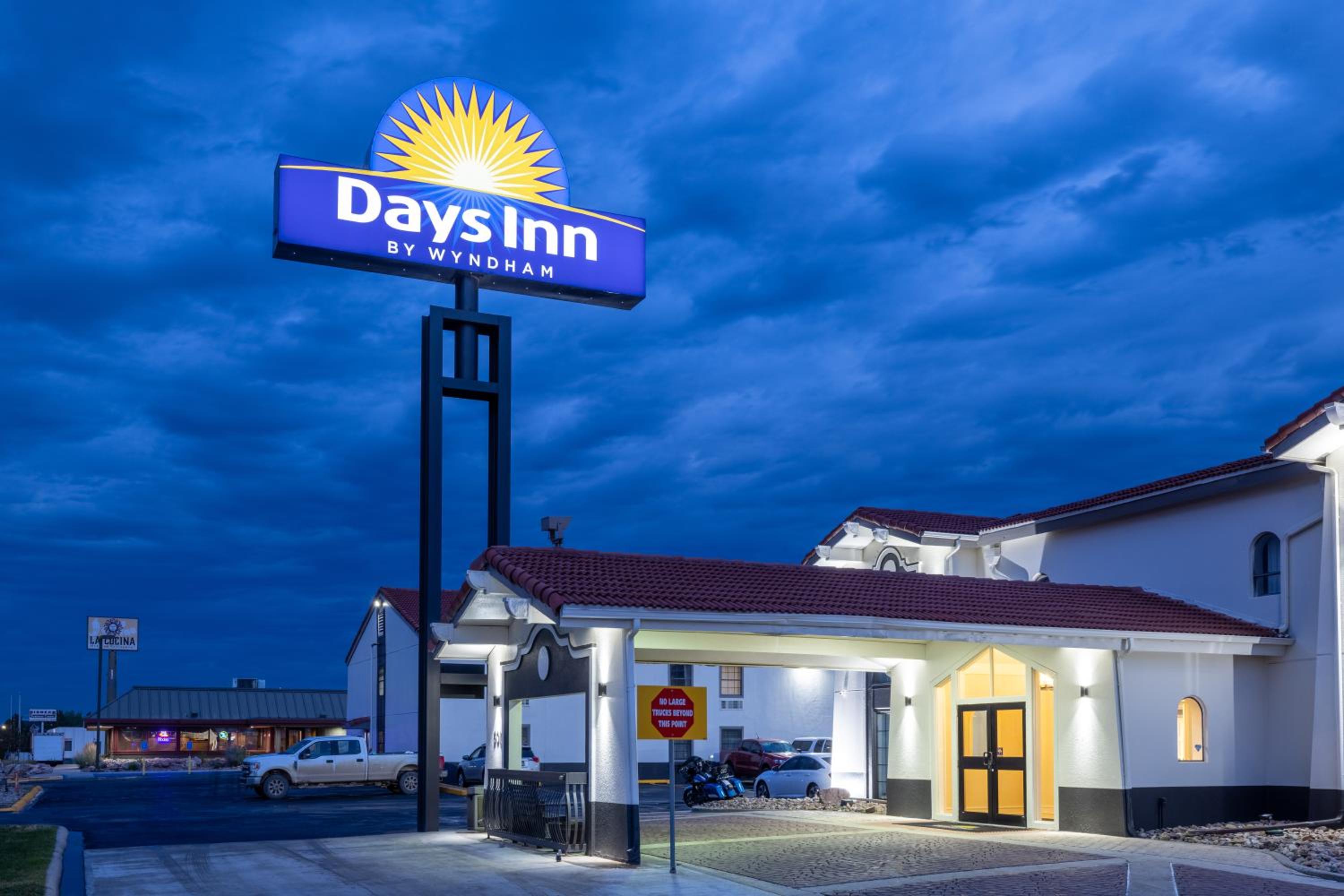 Casper Vacations - Days Inn by Wyndham Casper - Property Image 1