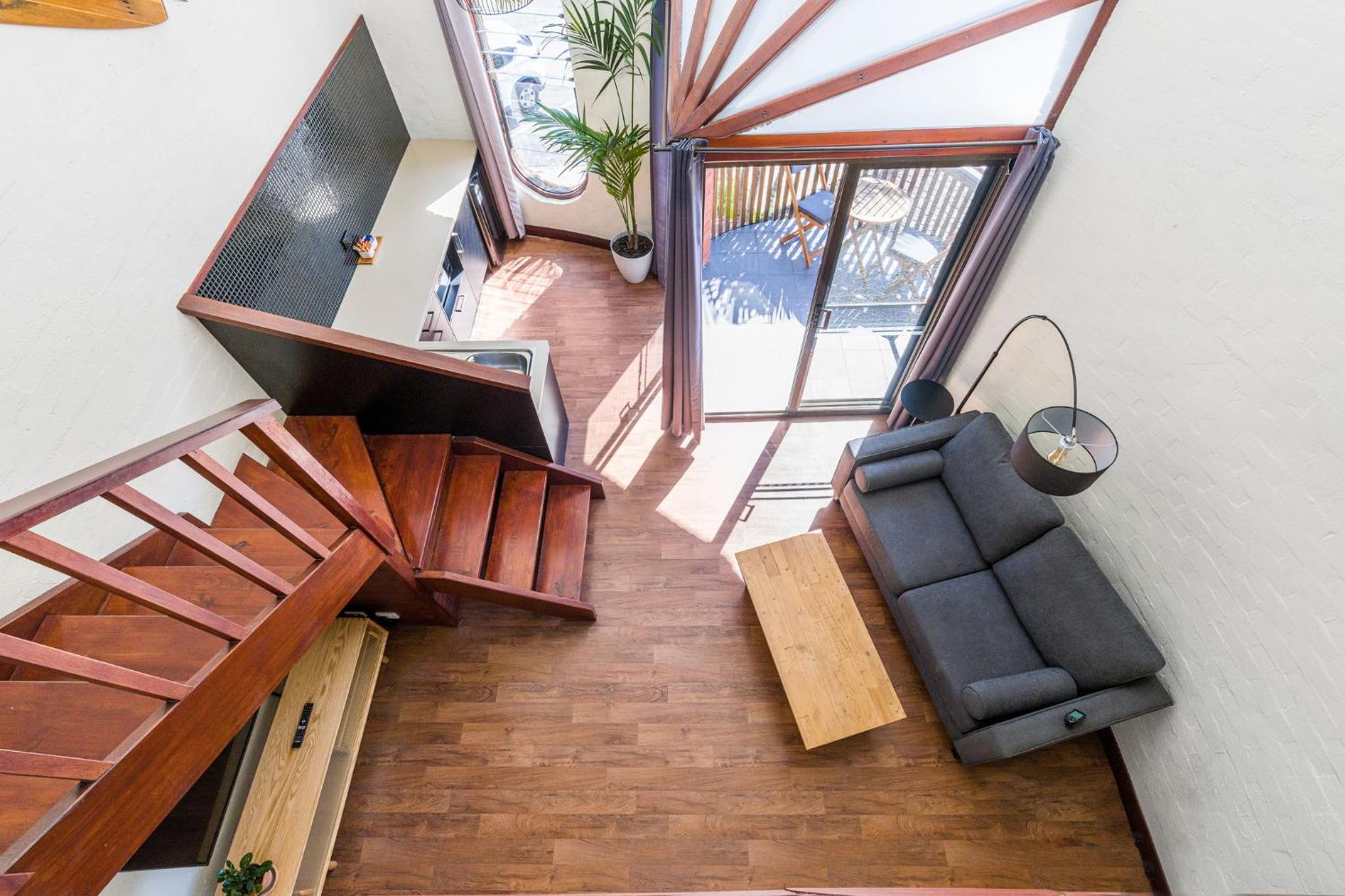 Aquarius Backpackers Resort