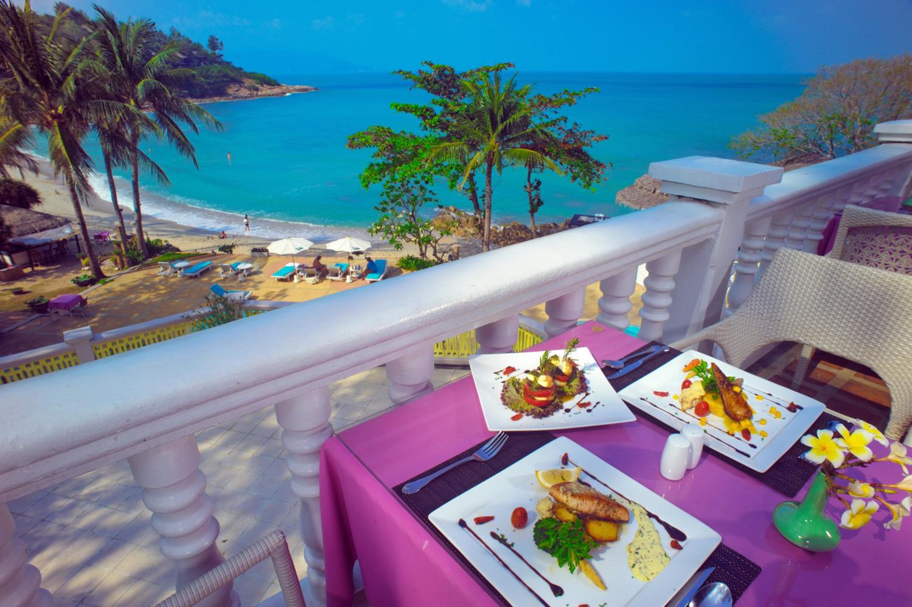 Hotel The Bay Samui - Image 1