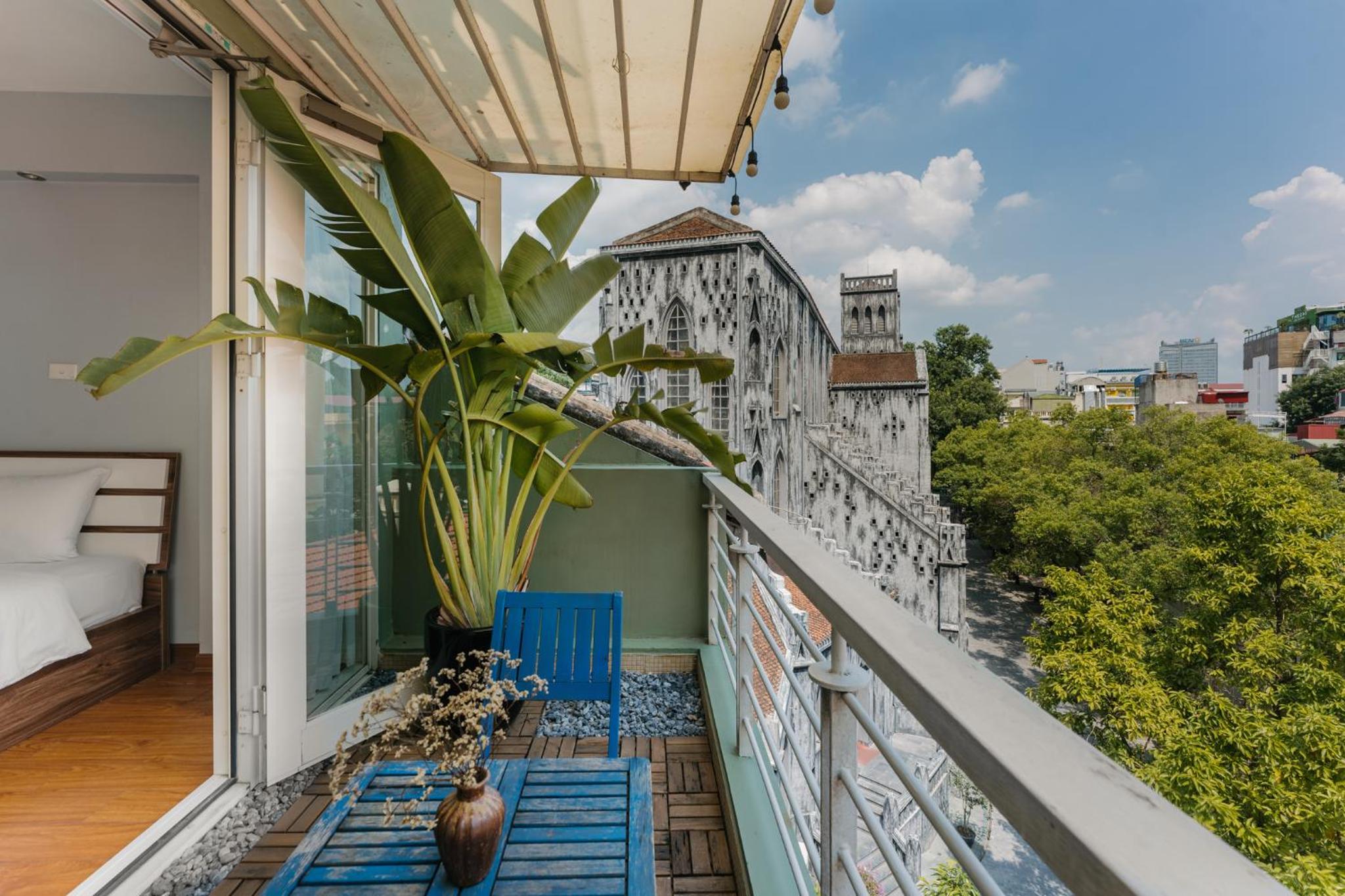 Cheers Hostel Hanoi