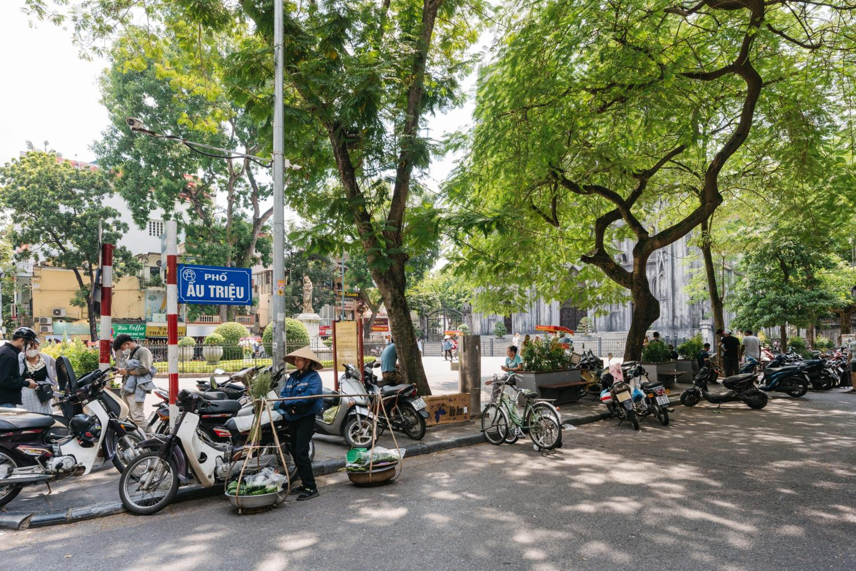 Cheers Hostel Hanoi