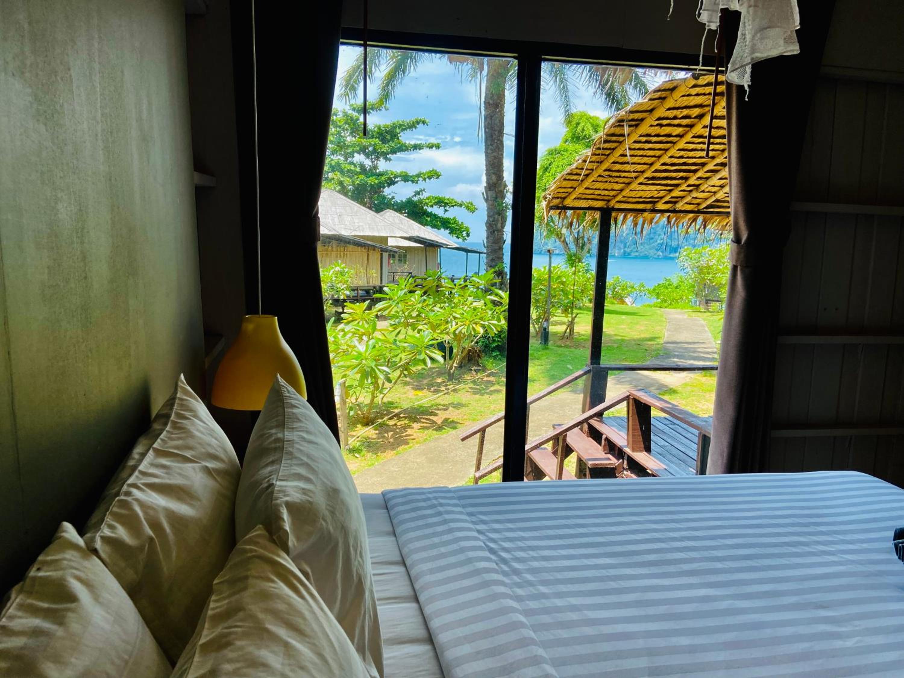HIP Seaview Resort @ Phi Phi