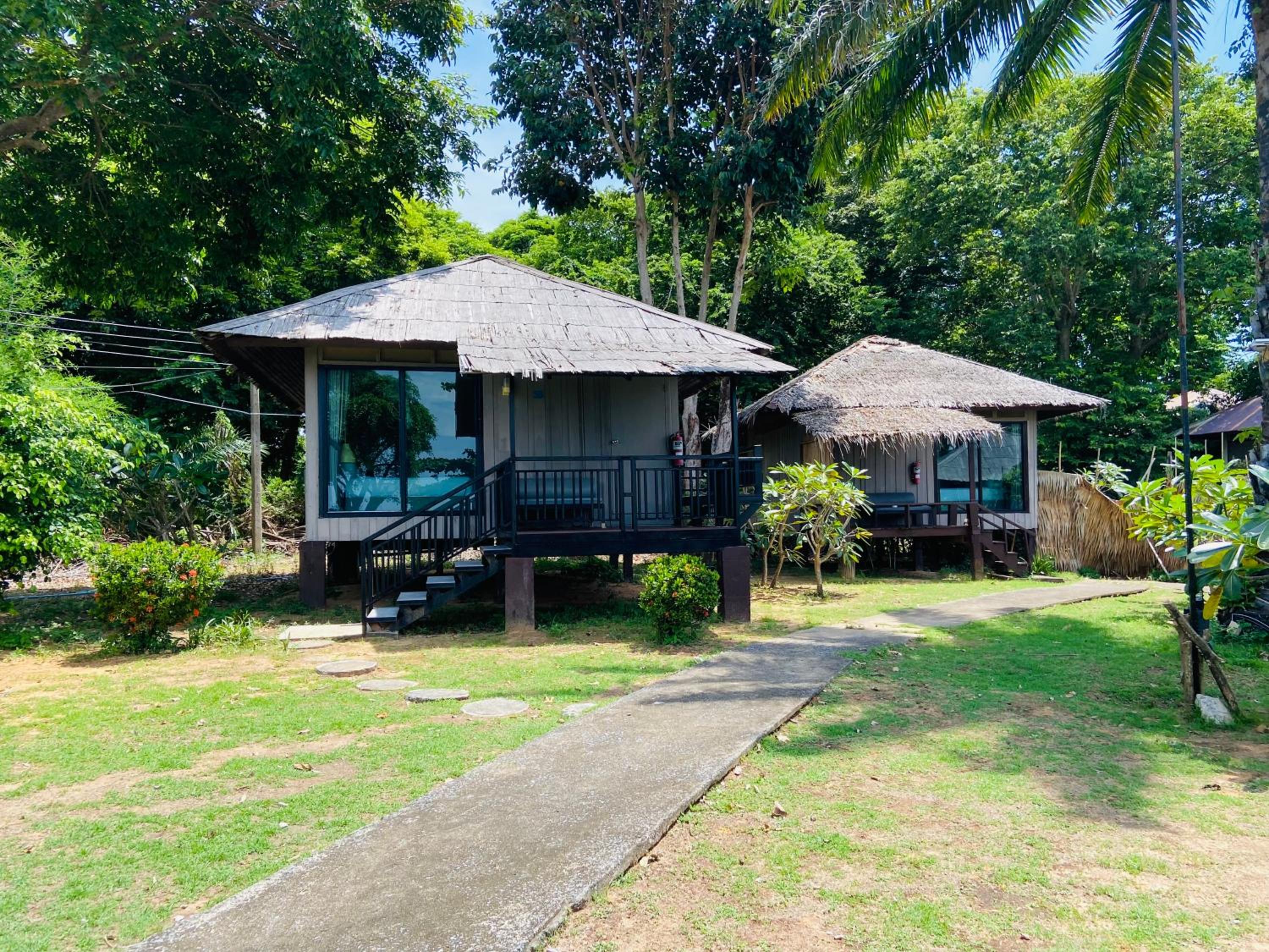 HIP Seaview Resort @ Phi Phi