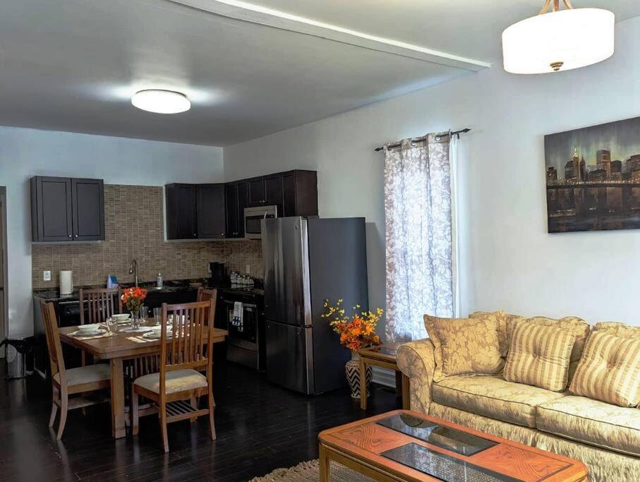 Country Style living chatham