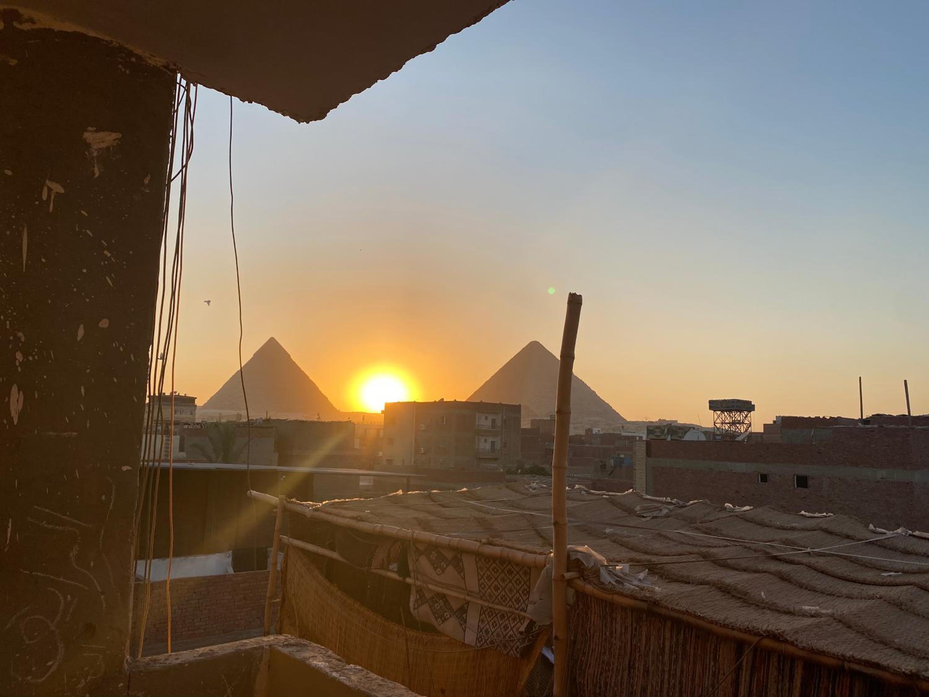 Zein Pyramids View - Guest House