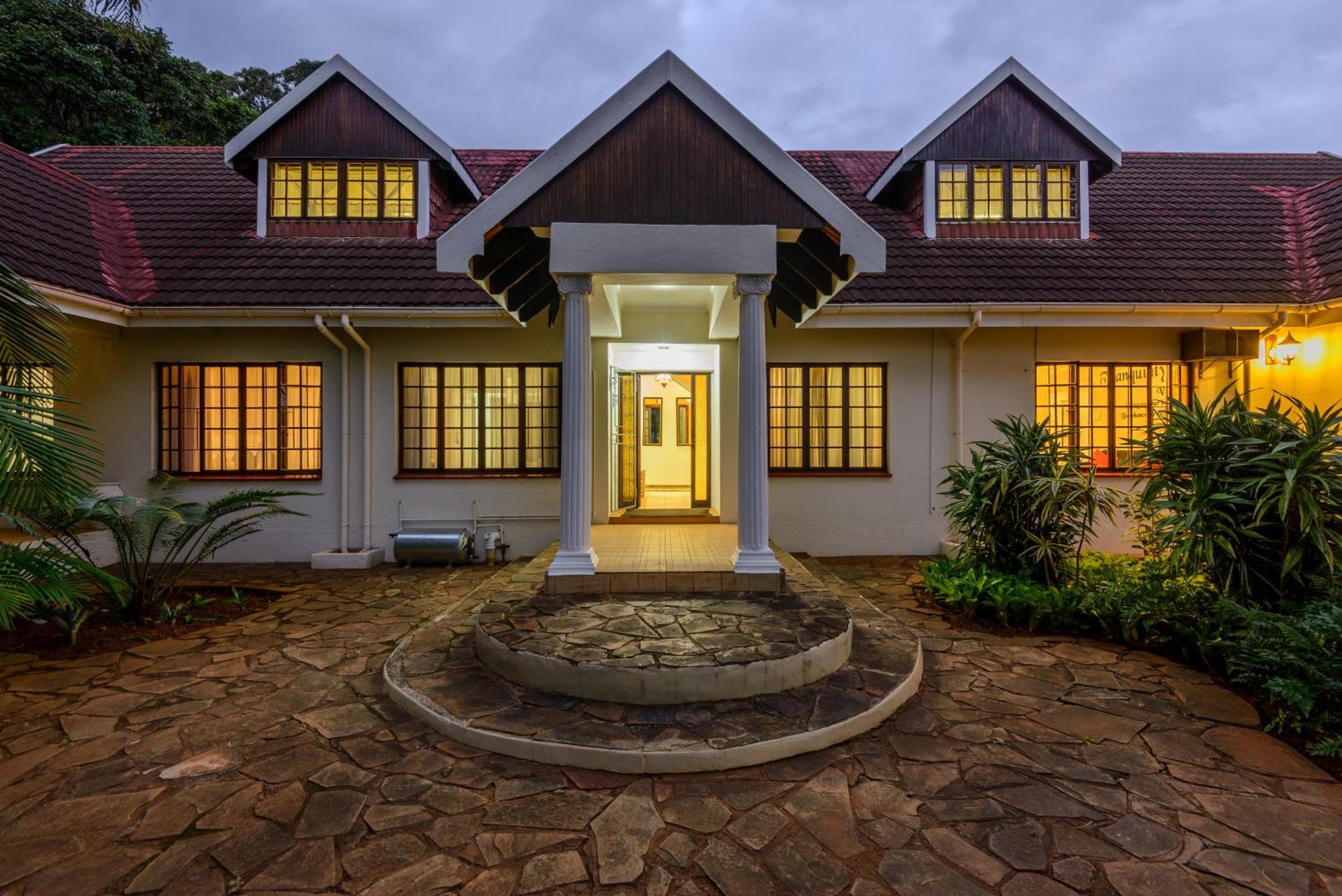 Zesty Guesthouse