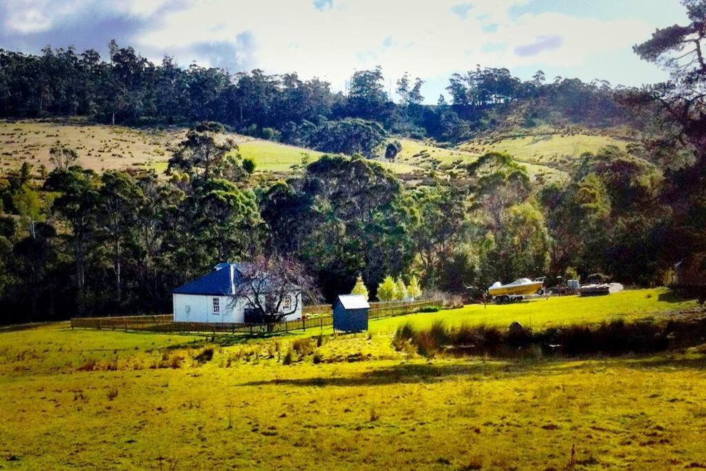 Oakchester Cottage on Bruny Island