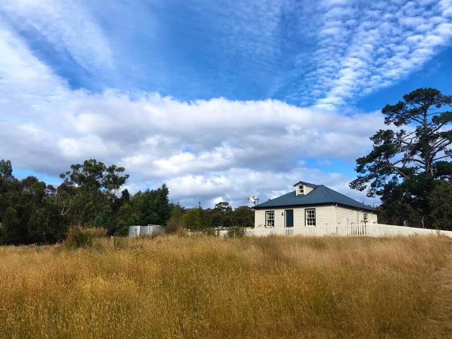 Oakchester Cottage on Bruny Island