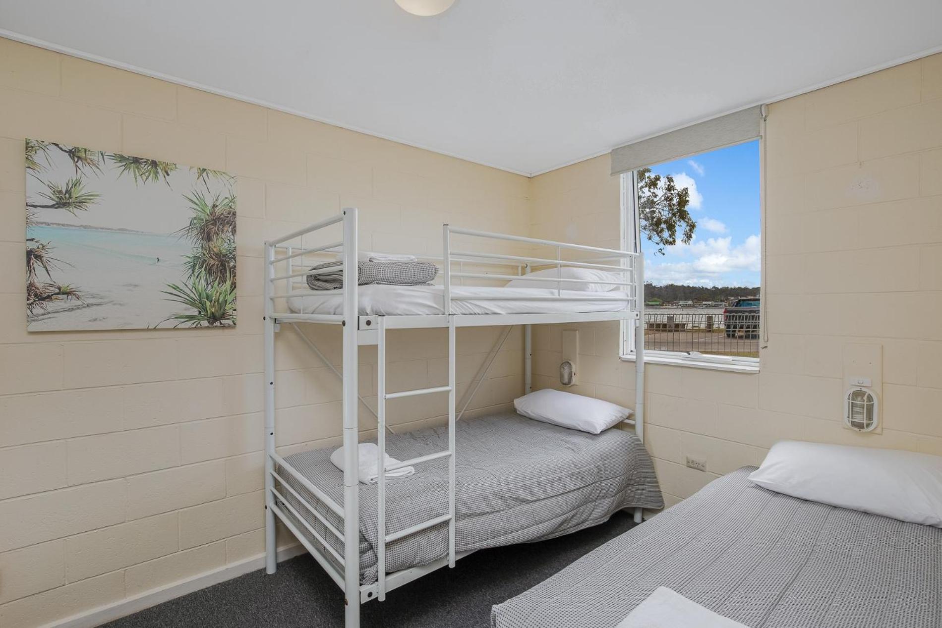 Fishpen Holiday Apartments view 4
