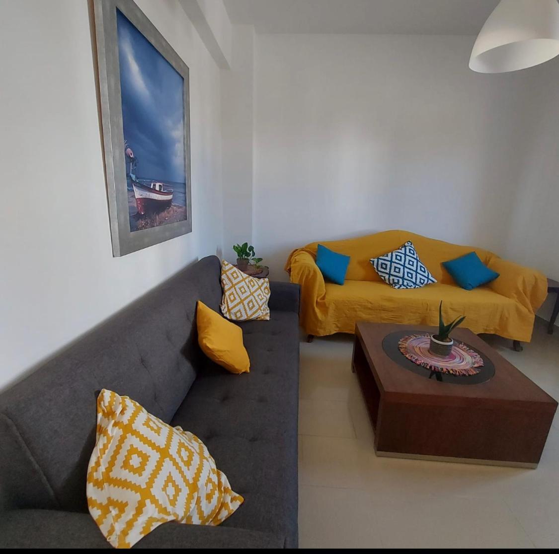 The T Villa
