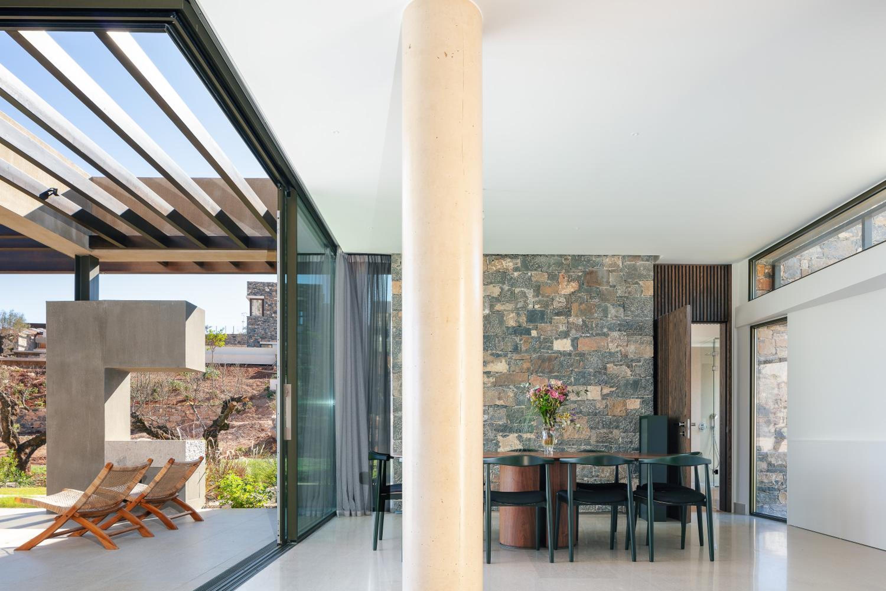 Villa Katy - Sea vistas & Minimalist Opulence by etouri