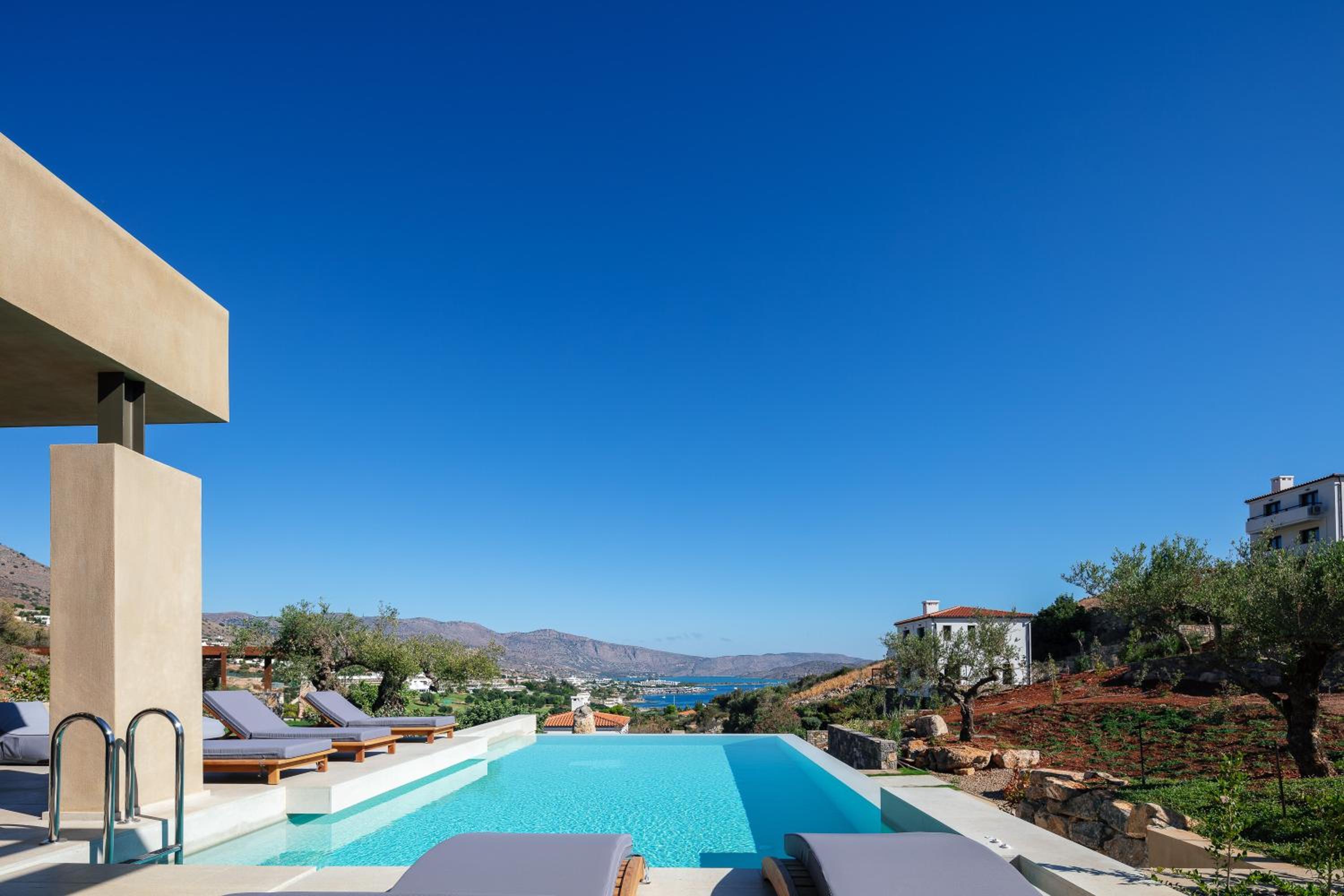 Villa Katy - Sea vistas & Minimalist Opulence by etouri