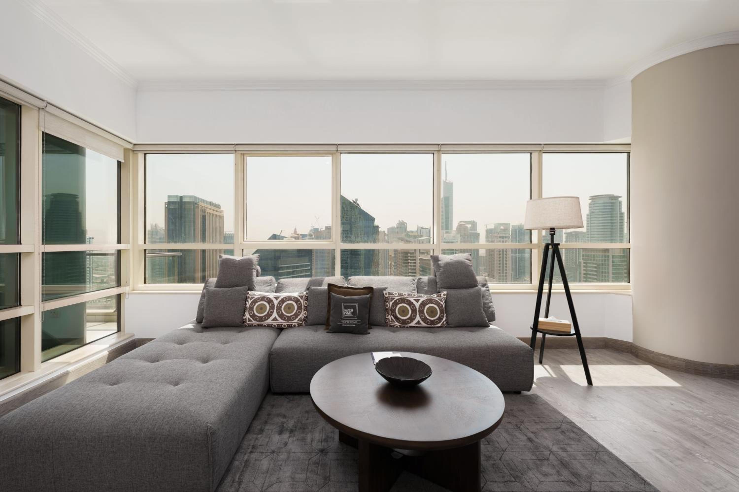 Maison Privee - Dreamy Apt with Jaw-Dropping Marina Views