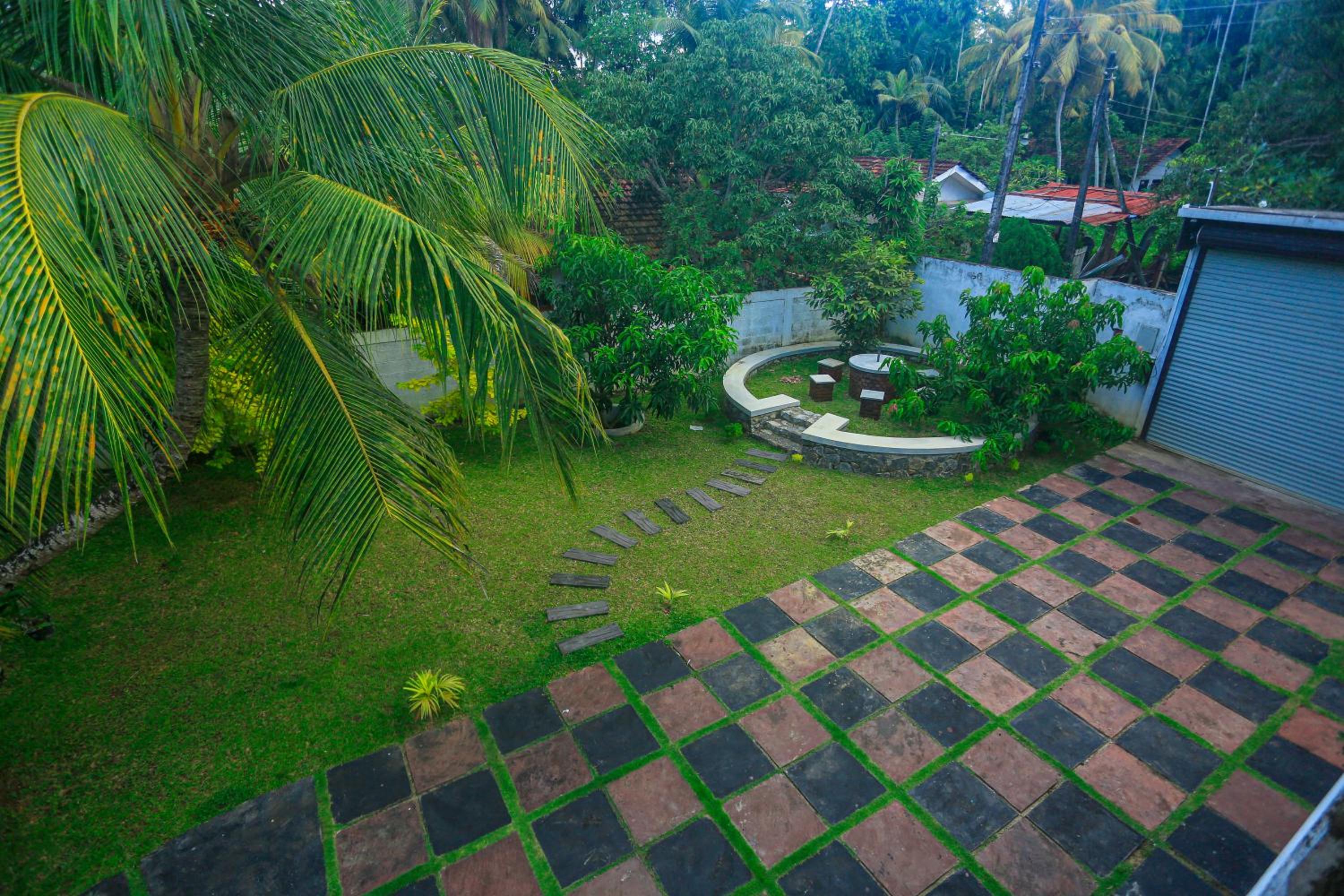 Lucky cottage view 4