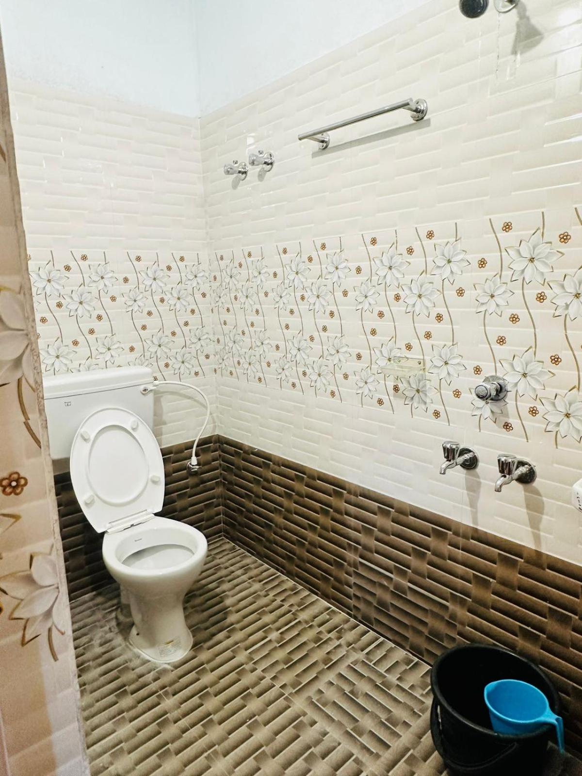 Mangalam guest house