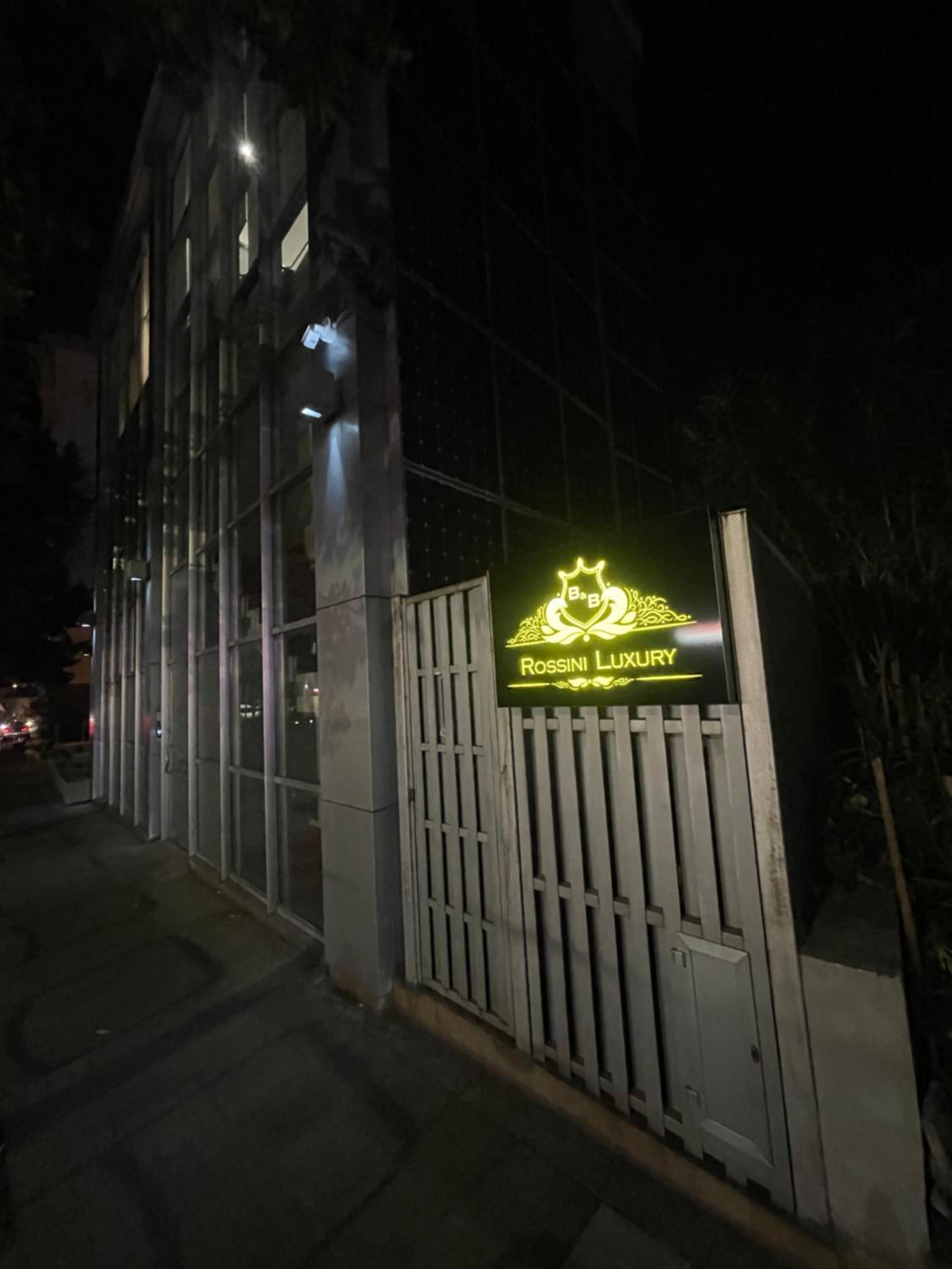B&B Rossini Luxury 3