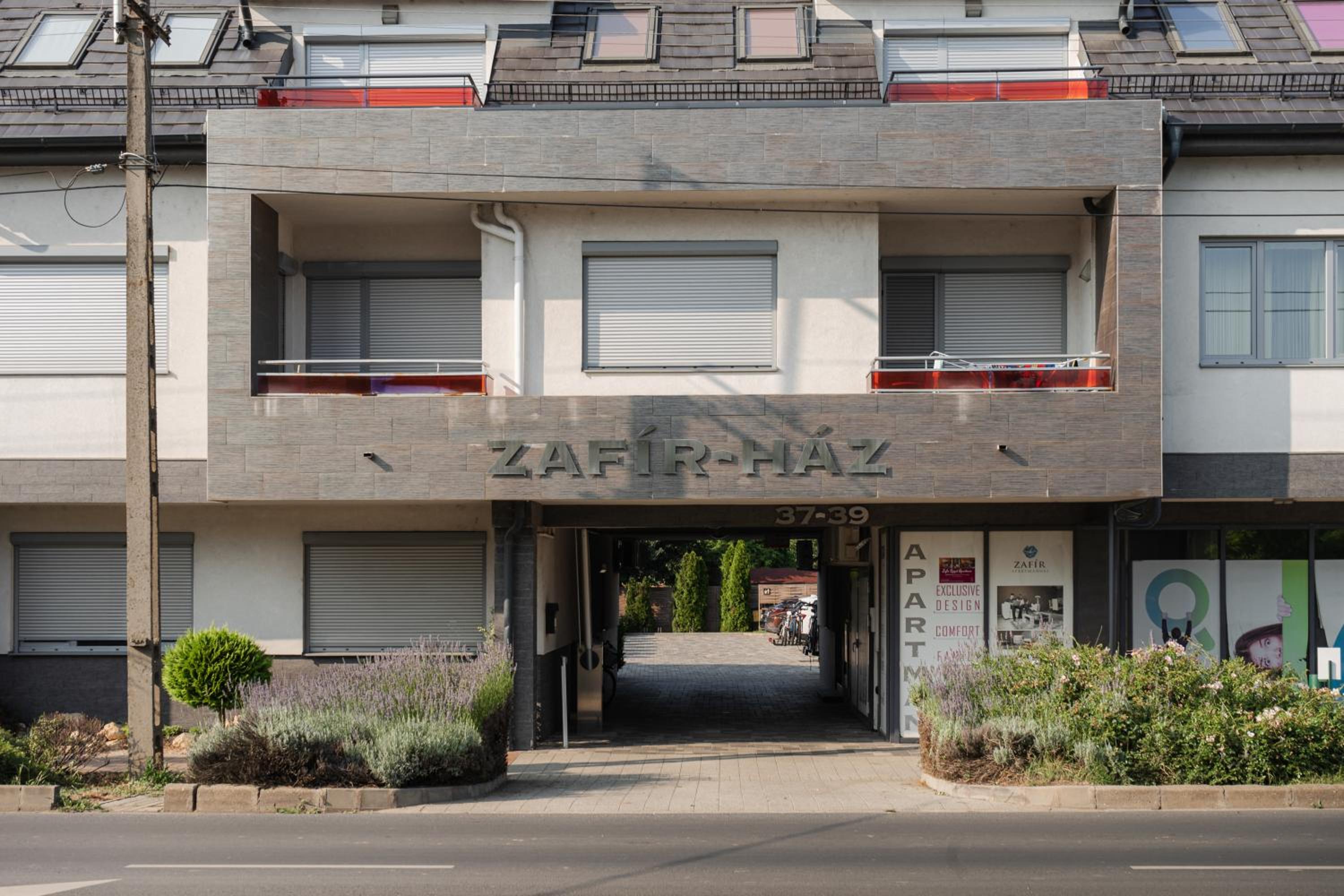 Zafír Apartman Sárvár