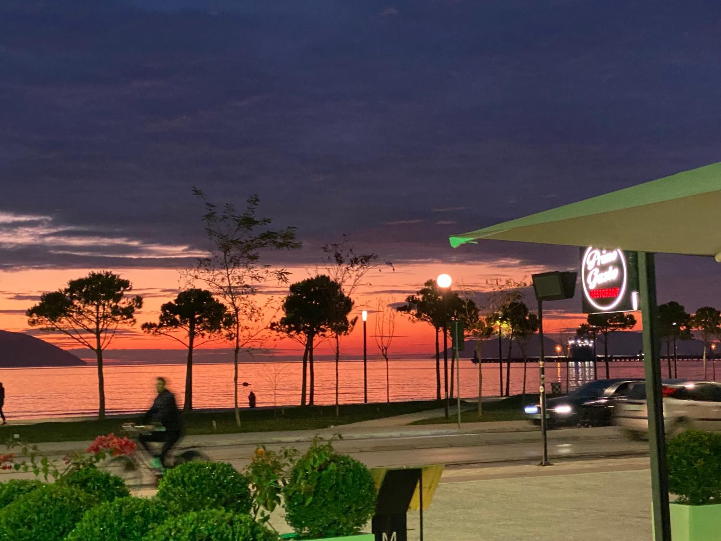 2 Bedroom seaview Vlora Promenade