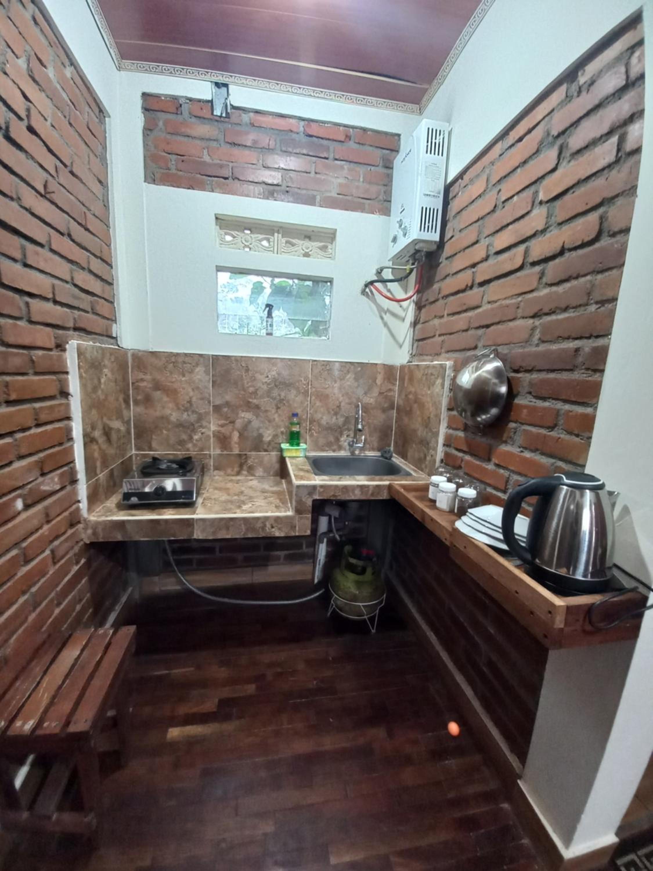 Agora Home