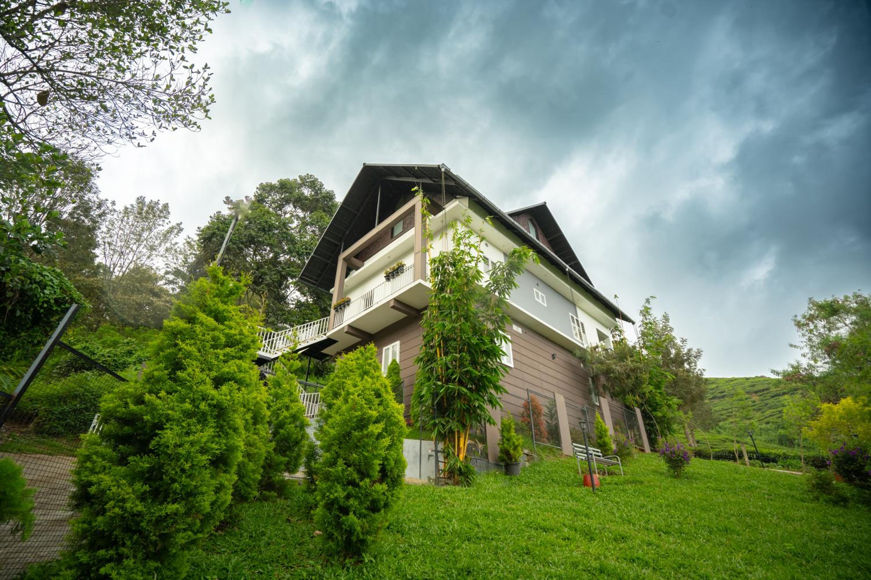 Teaberg Estate Haus view 5