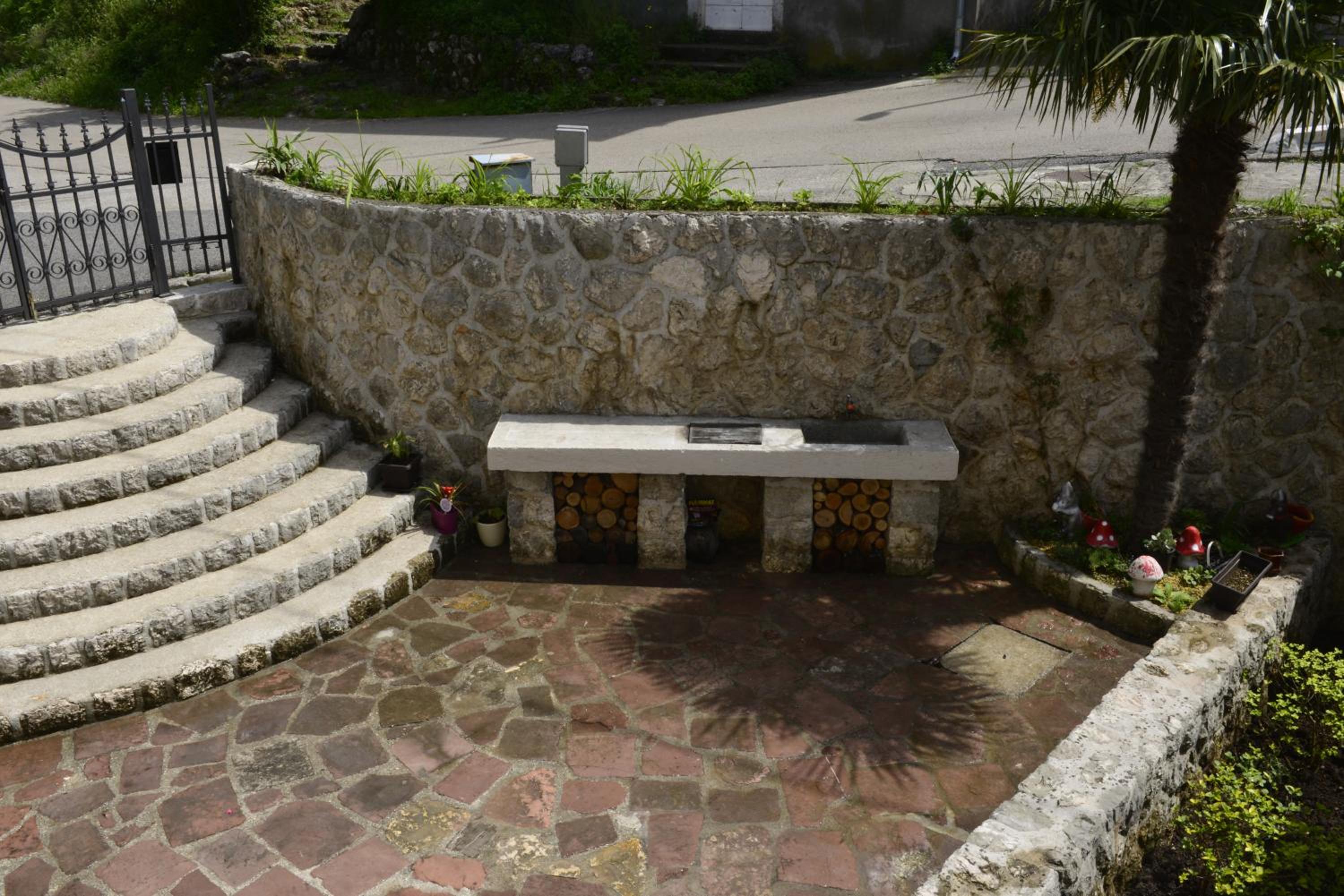 Villa Andrea Apartments with parking