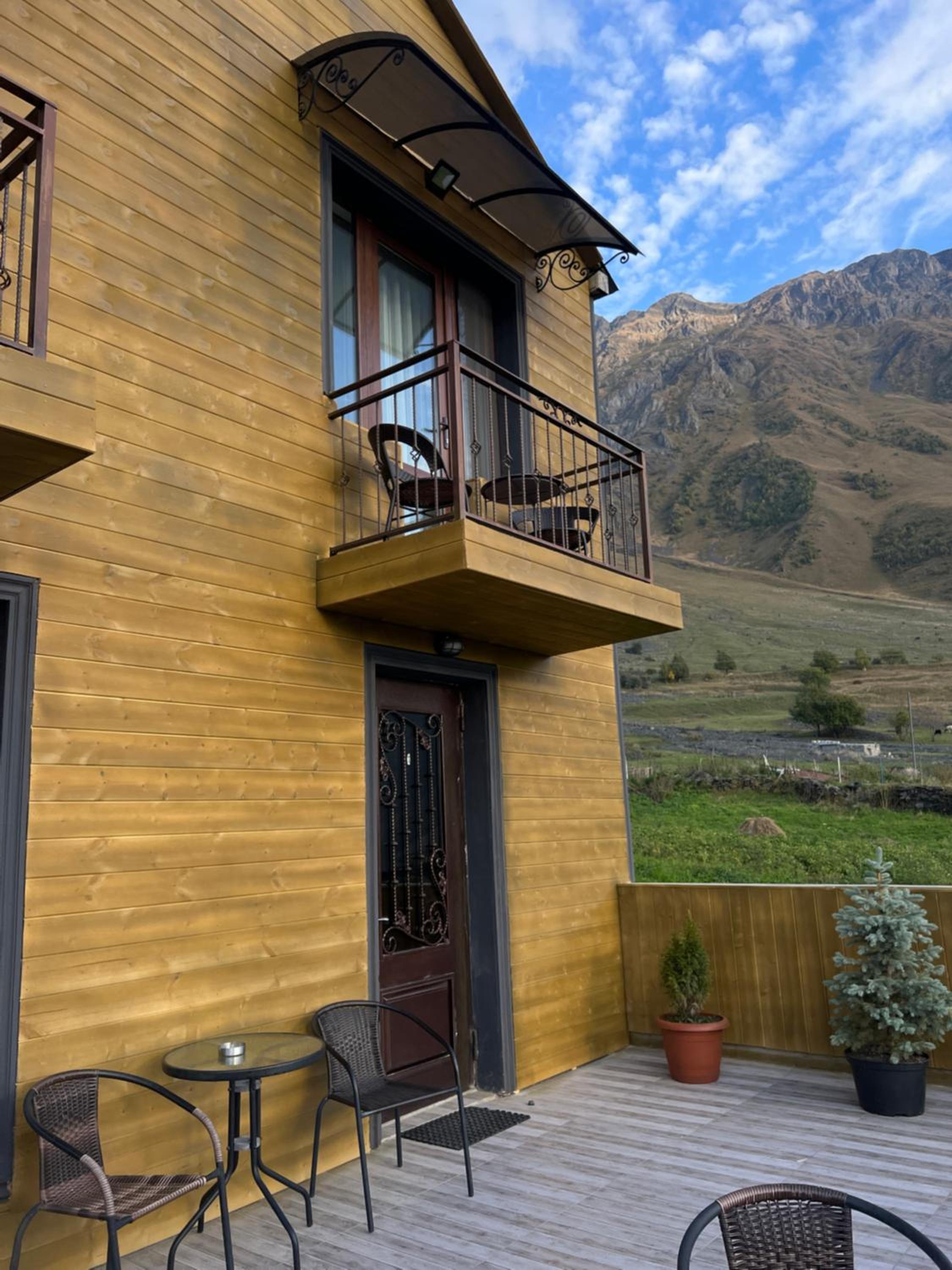 UP Holiday Home view 5