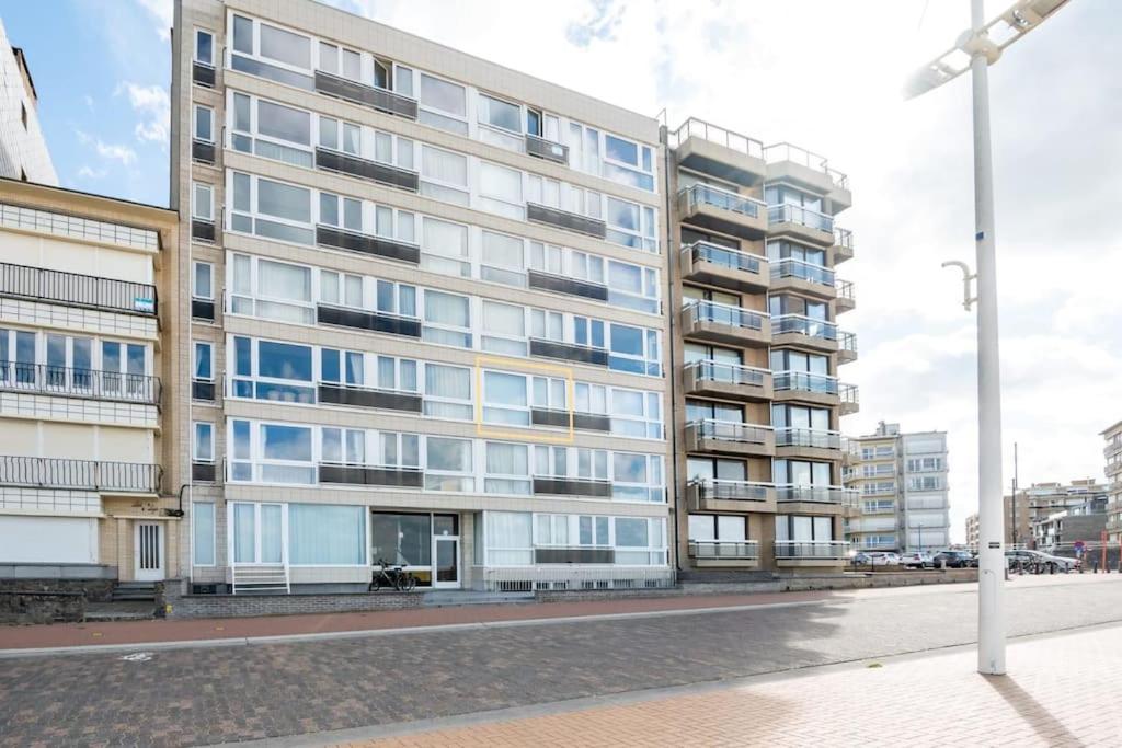 Luxury Sea View Apartment in Koksijde