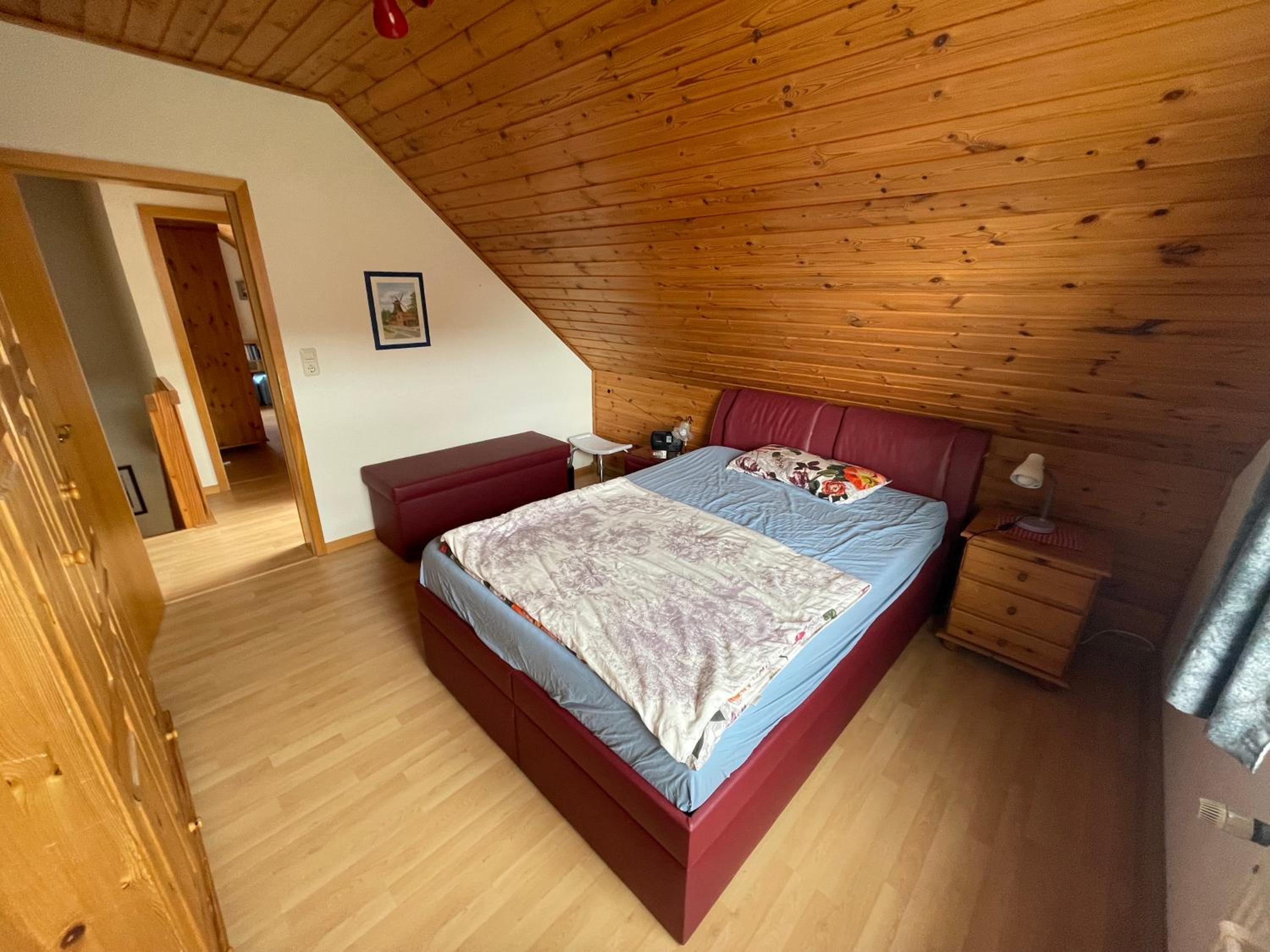 Haus Tillmann mit Hund in Hooksiel