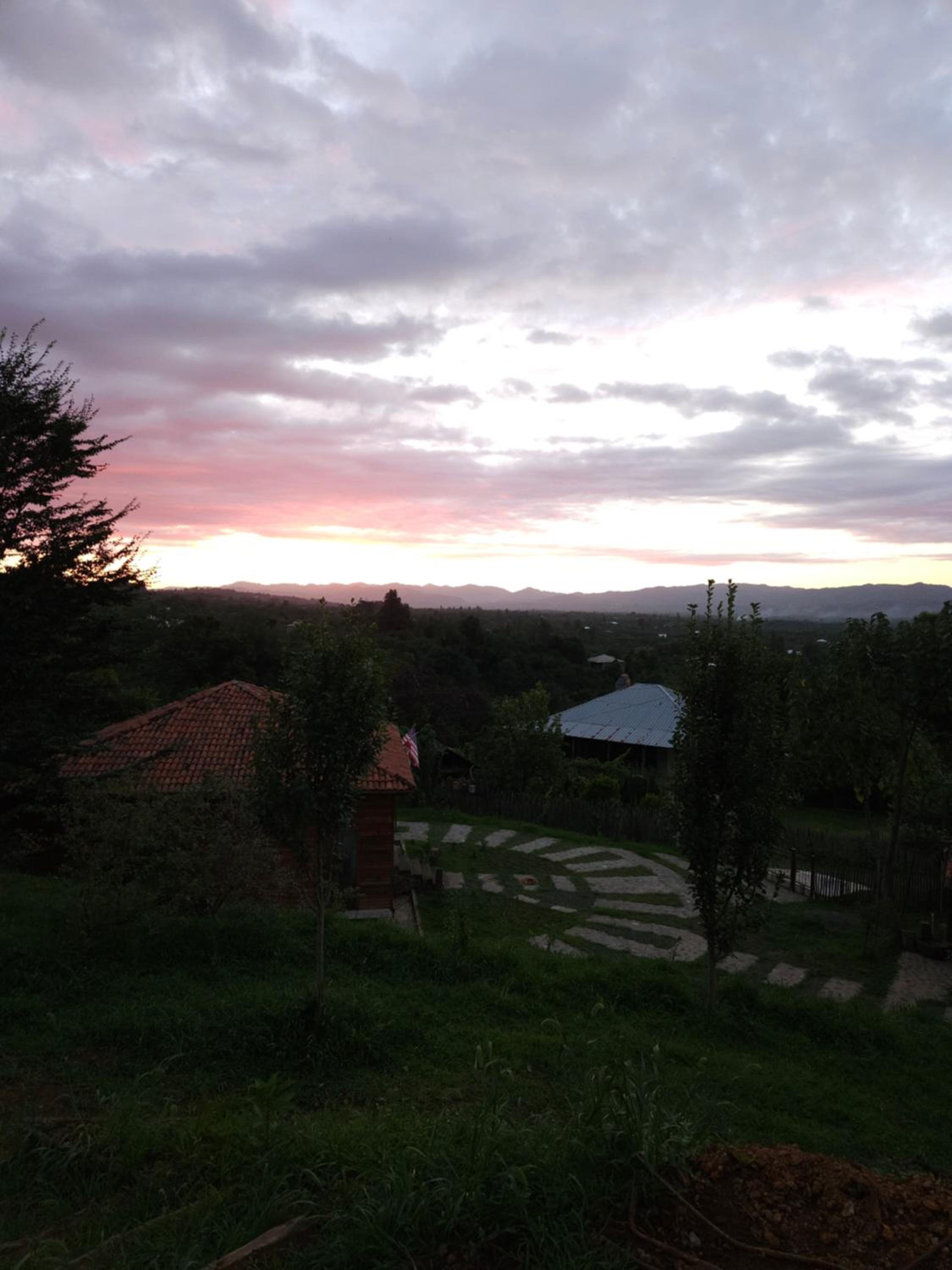 Skijis Sakhli