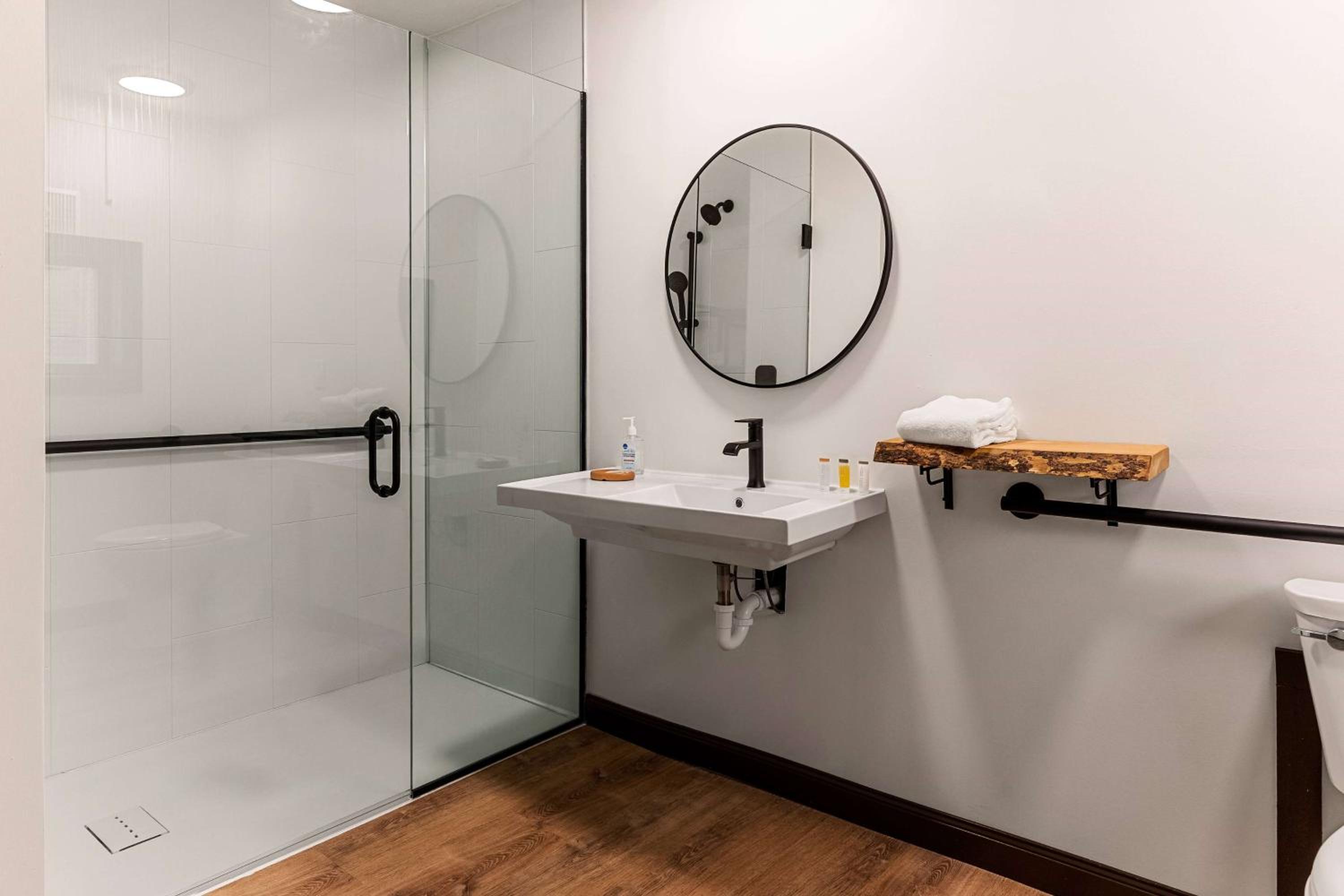 Travelodge by Wyndham Emlenton - Property Image 60