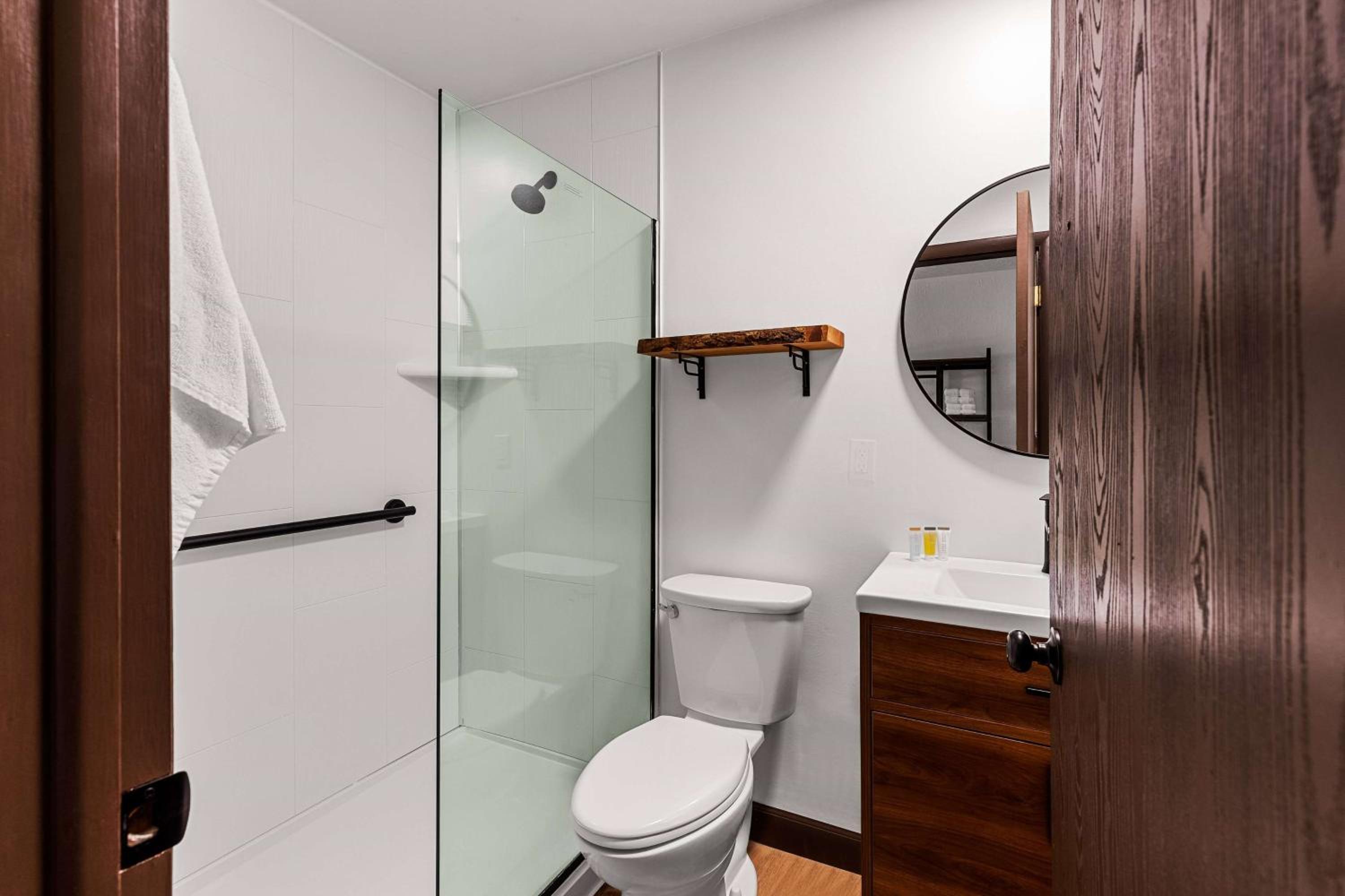 Travelodge by Wyndham Emlenton - Property Image 64