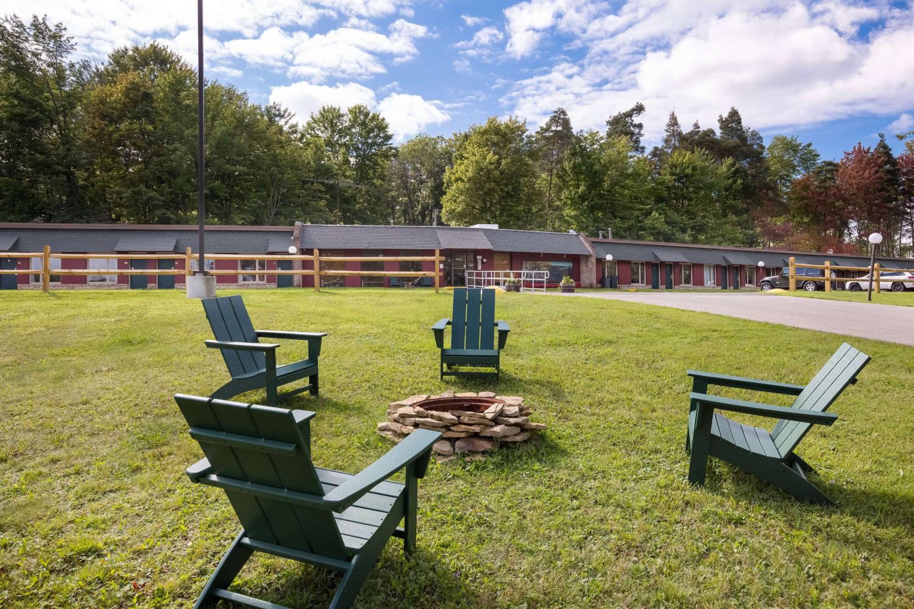 Travelodge by Wyndham Emlenton - Property Image 33