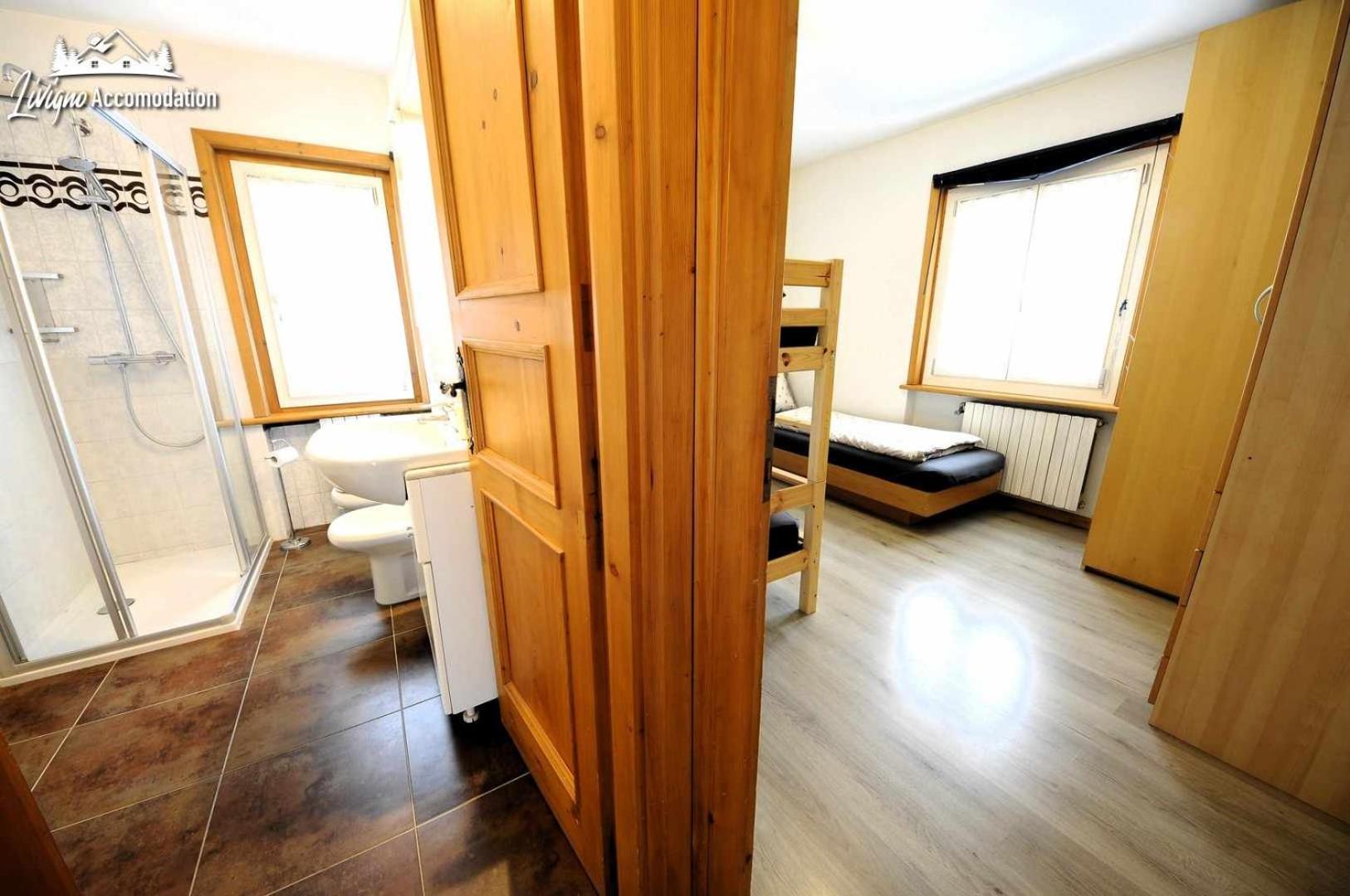 Chalet Rododendro Forést by Livigno Accomodation