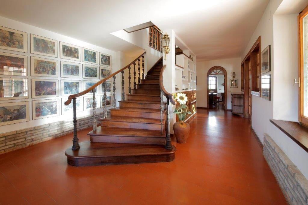 Villa Paola Holidays
