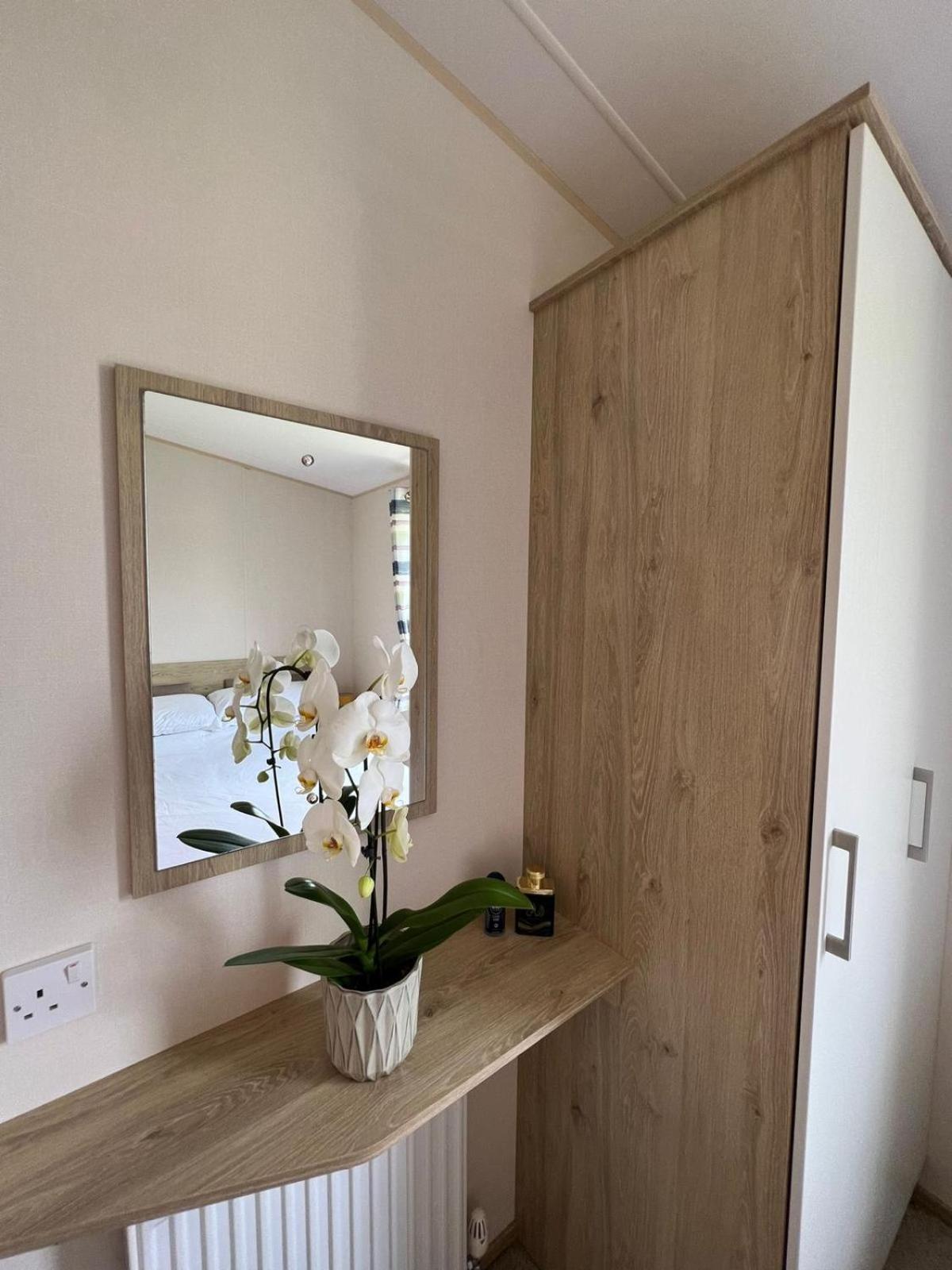 Luxurious Three Bedroom Caravan