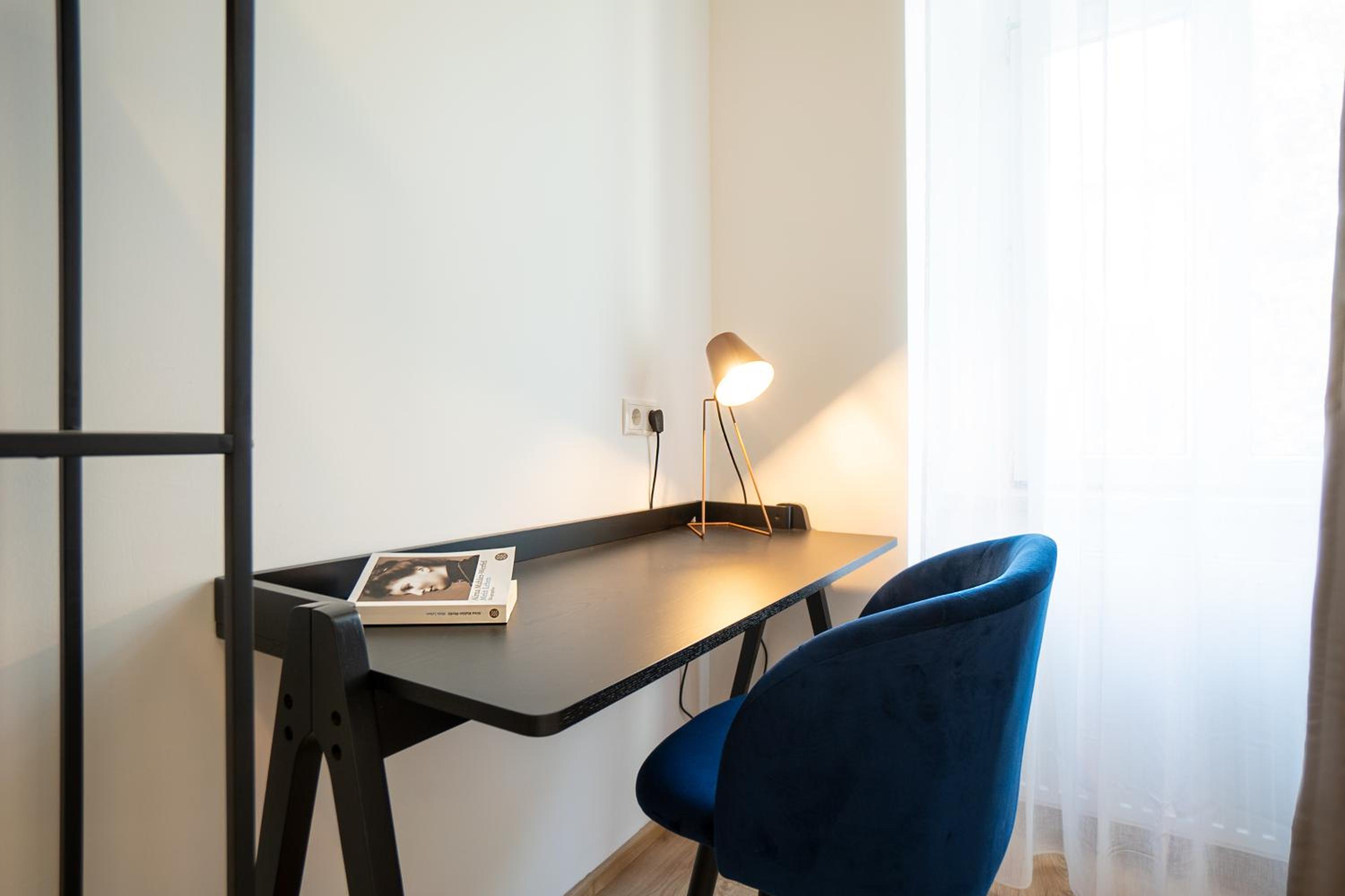 2-rooms apartment 10 min away from city center