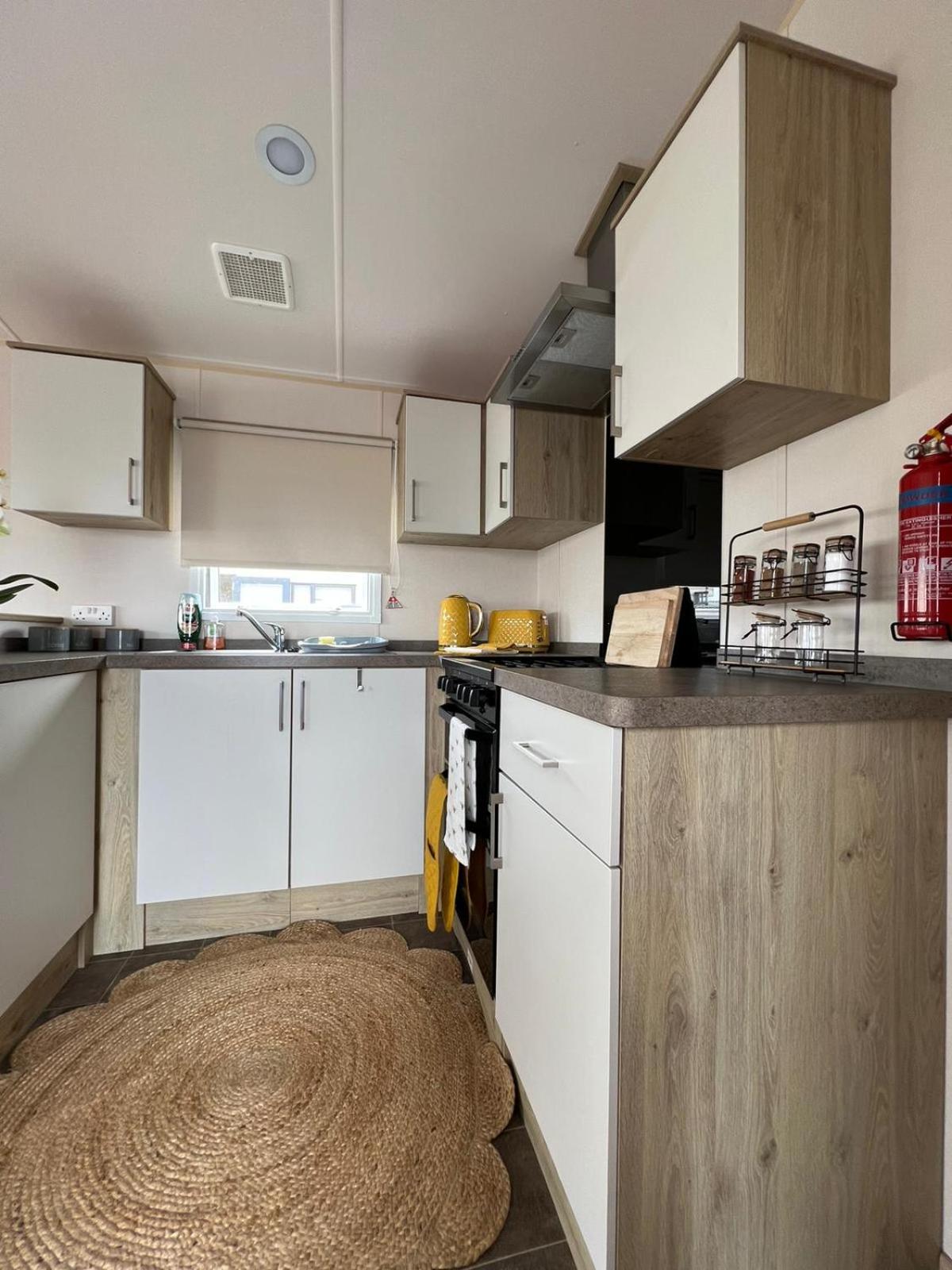 Luxurious Three Bedroom Caravan