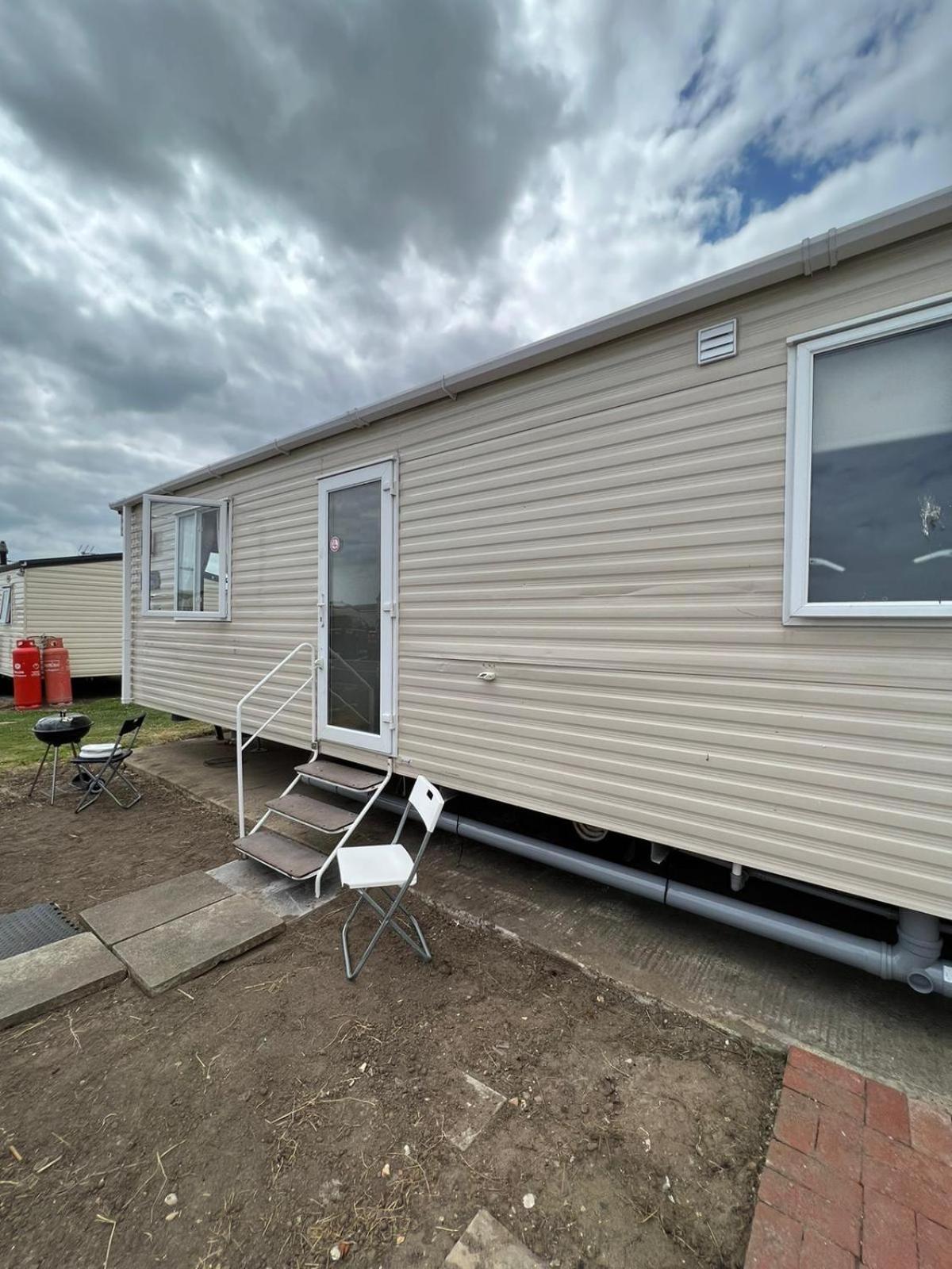 Luxurious Three Bedroom Caravan