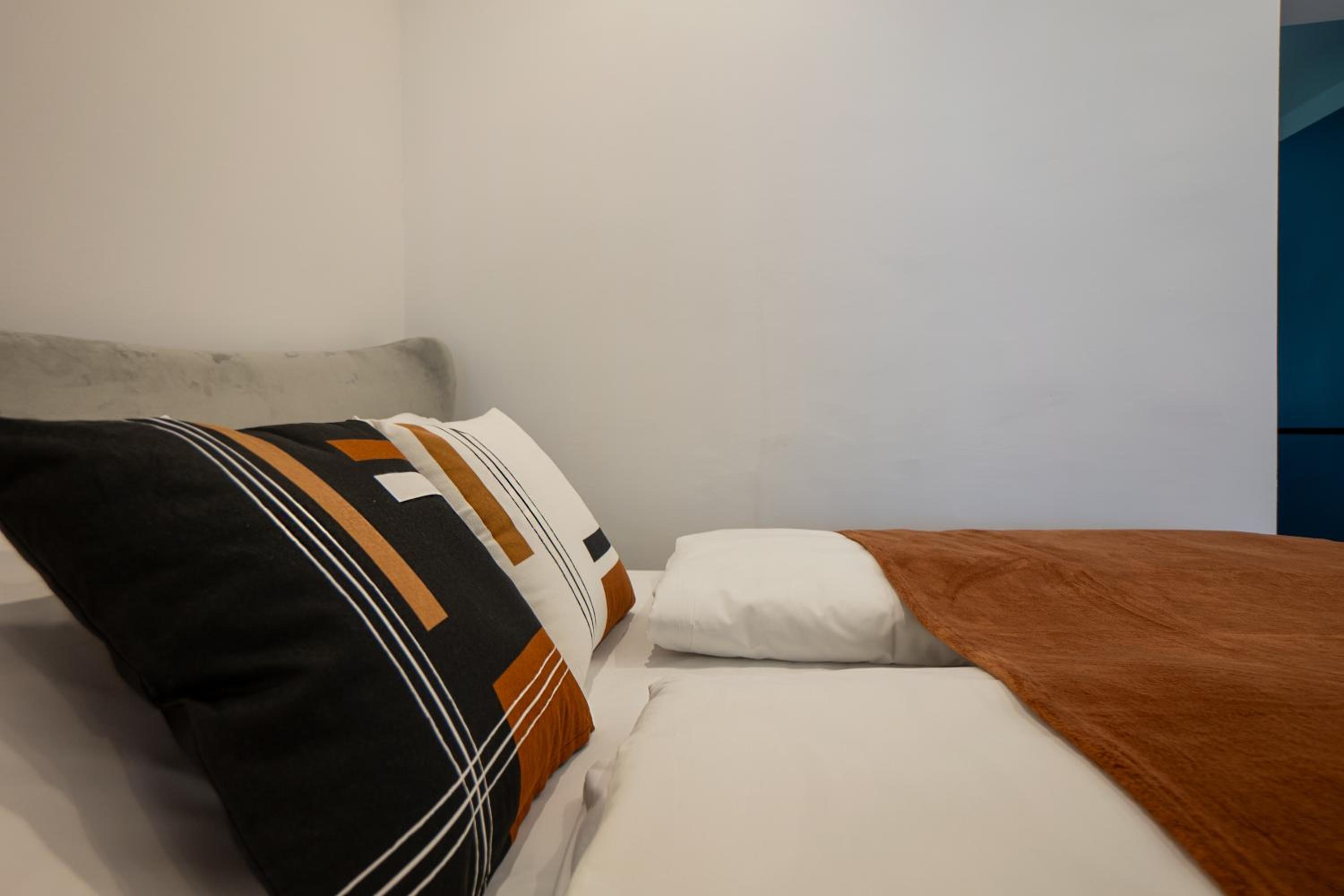 2-rooms apartment 10 min away from city center