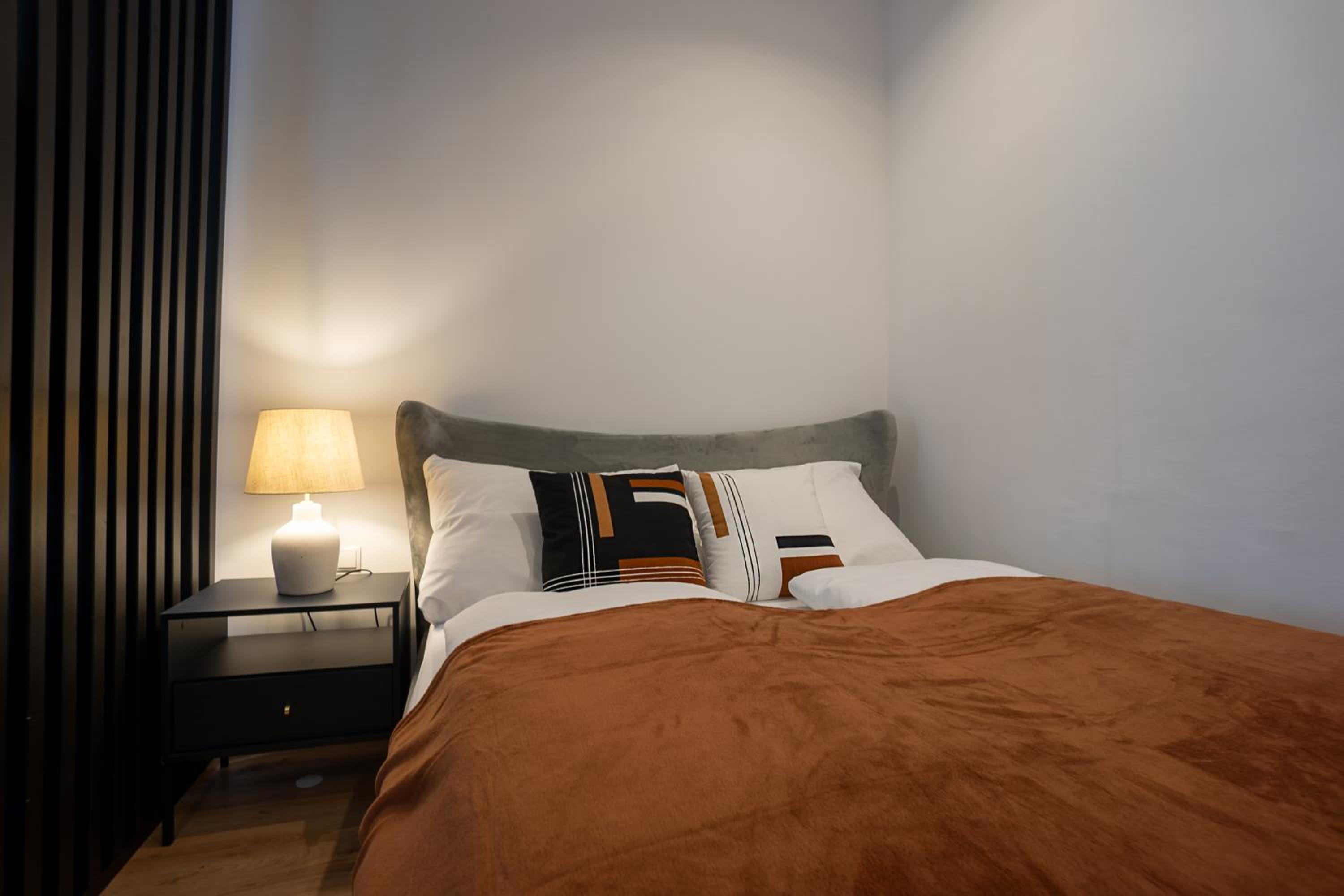 2-rooms apartment 10 min away from city center