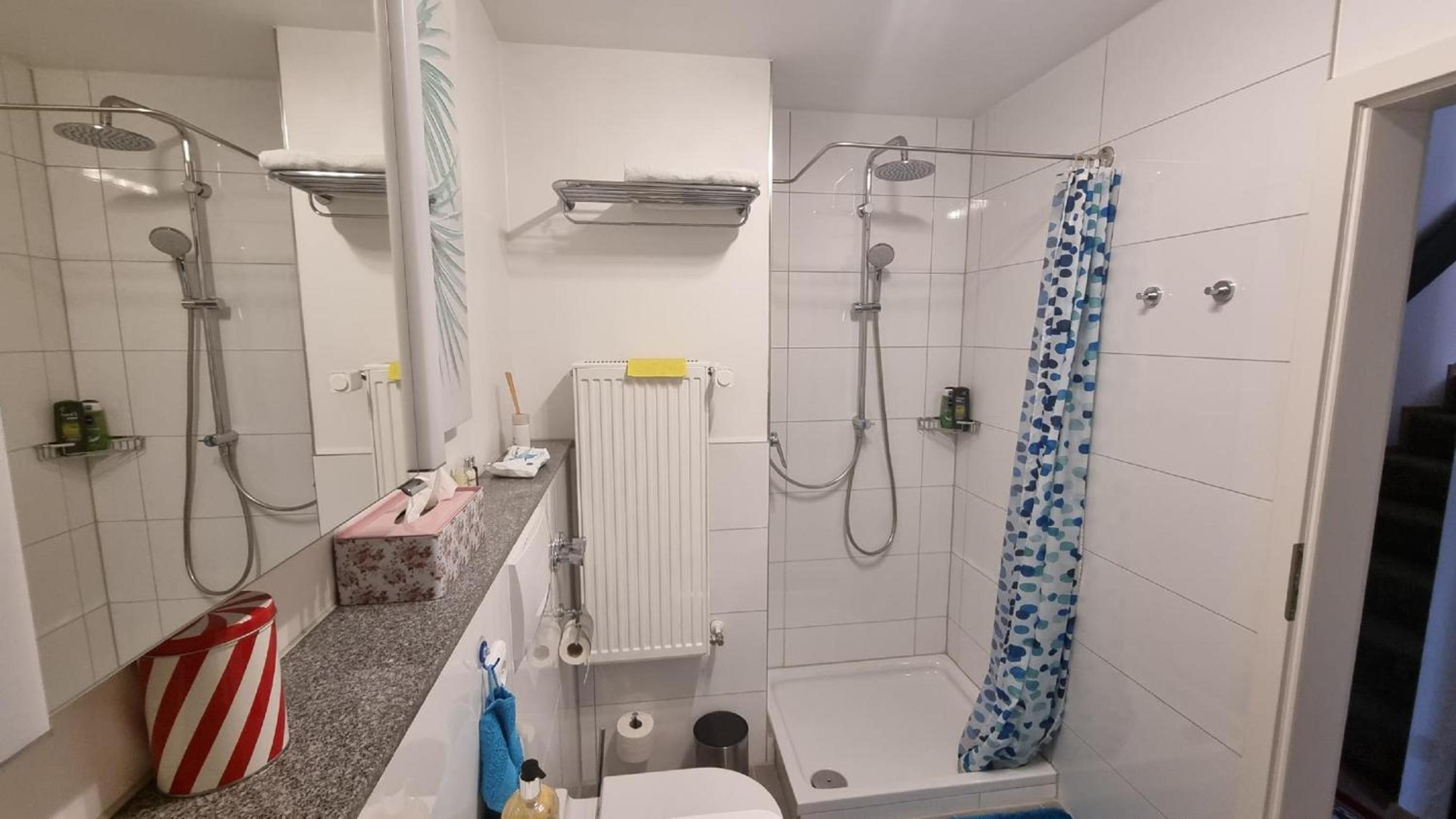 Ferienzimmer bei Thomas - Gemutliches Schlaf- und Wohnzimmer mit modernem Bad - Property Image 4